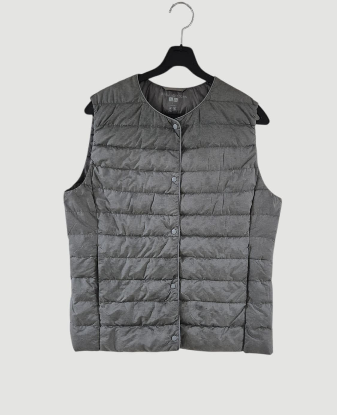 유니클로 여자 울트라라이트다운 경량패딩조끼 상품이미지1