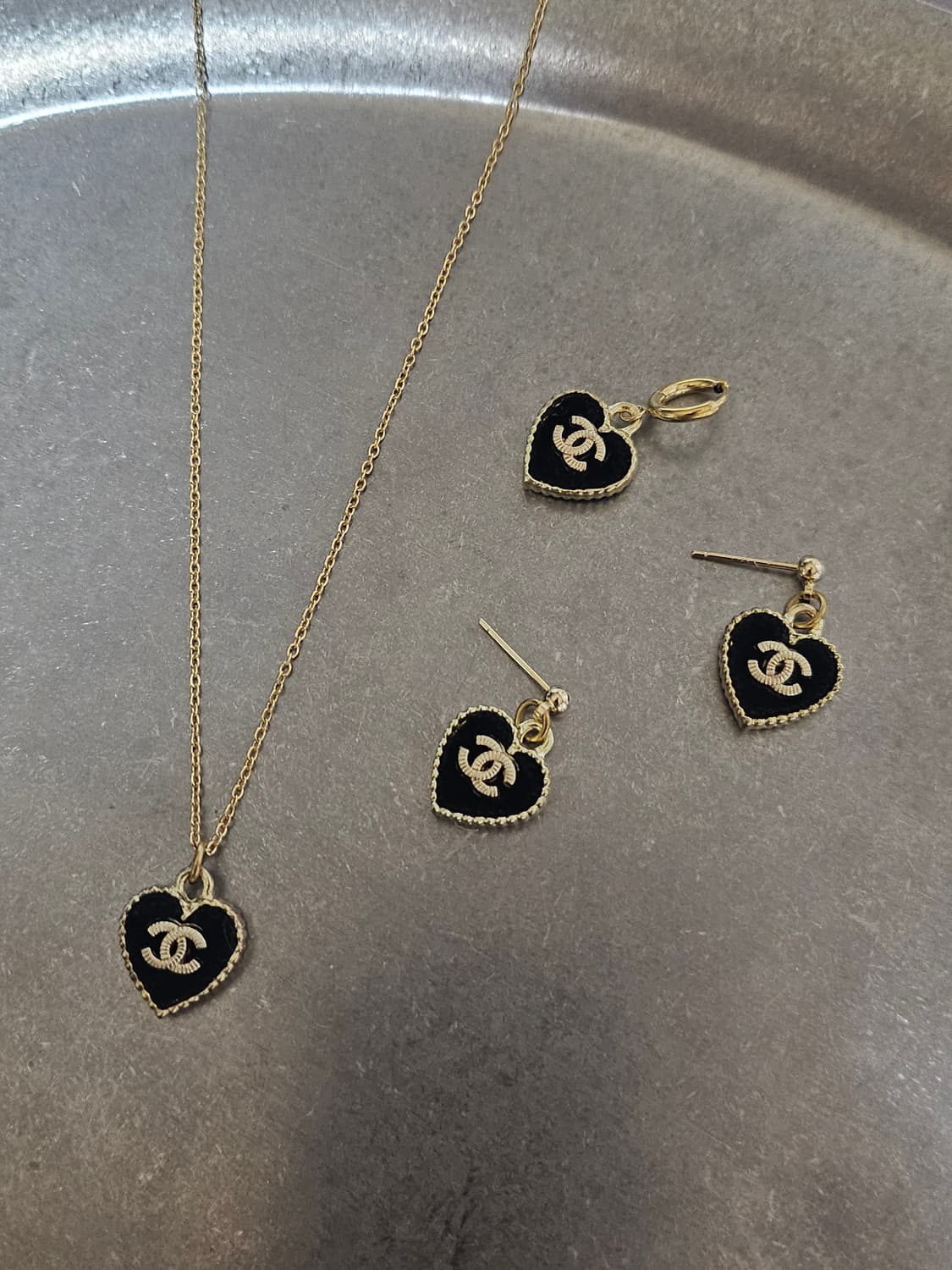 샤넬 925실버 벨벳하트 정품 귀걸이 업사이클링 상품이미지2