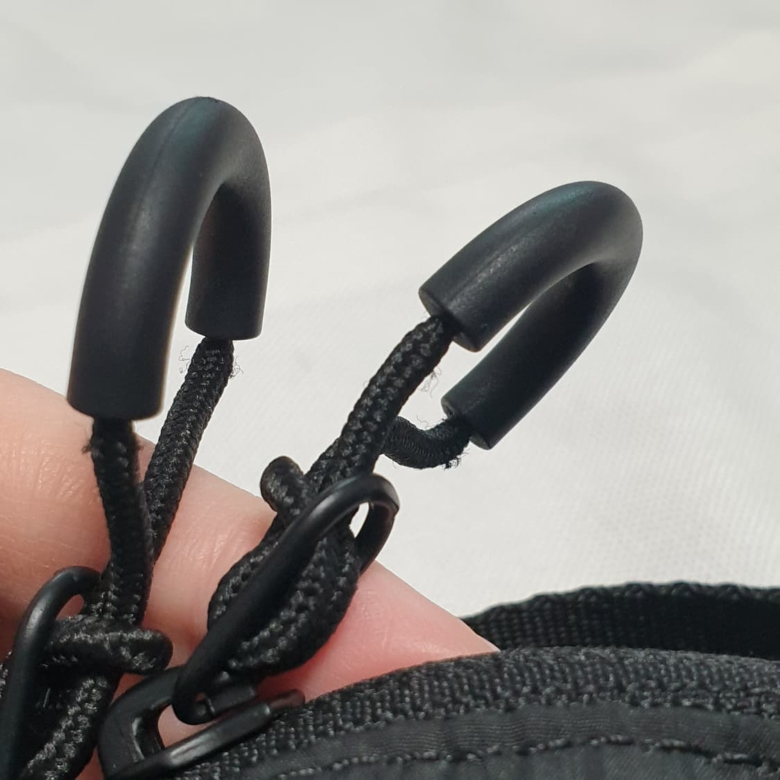 미스치프 메쉬 포켓 크로스백 상품이미지10