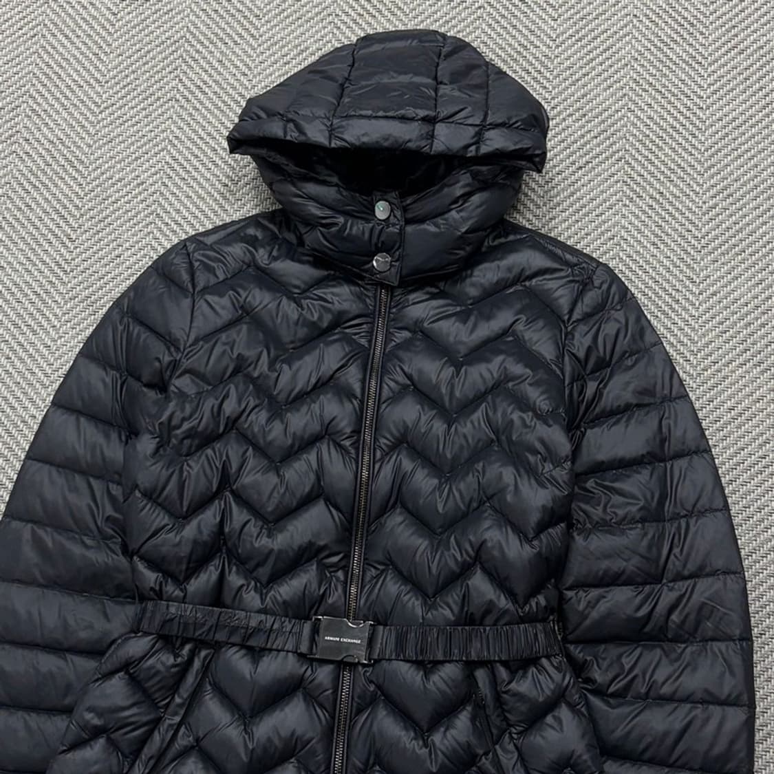 아르마니 익스체인지 벨티드 라이트 패딩 v1898 상품이미지3