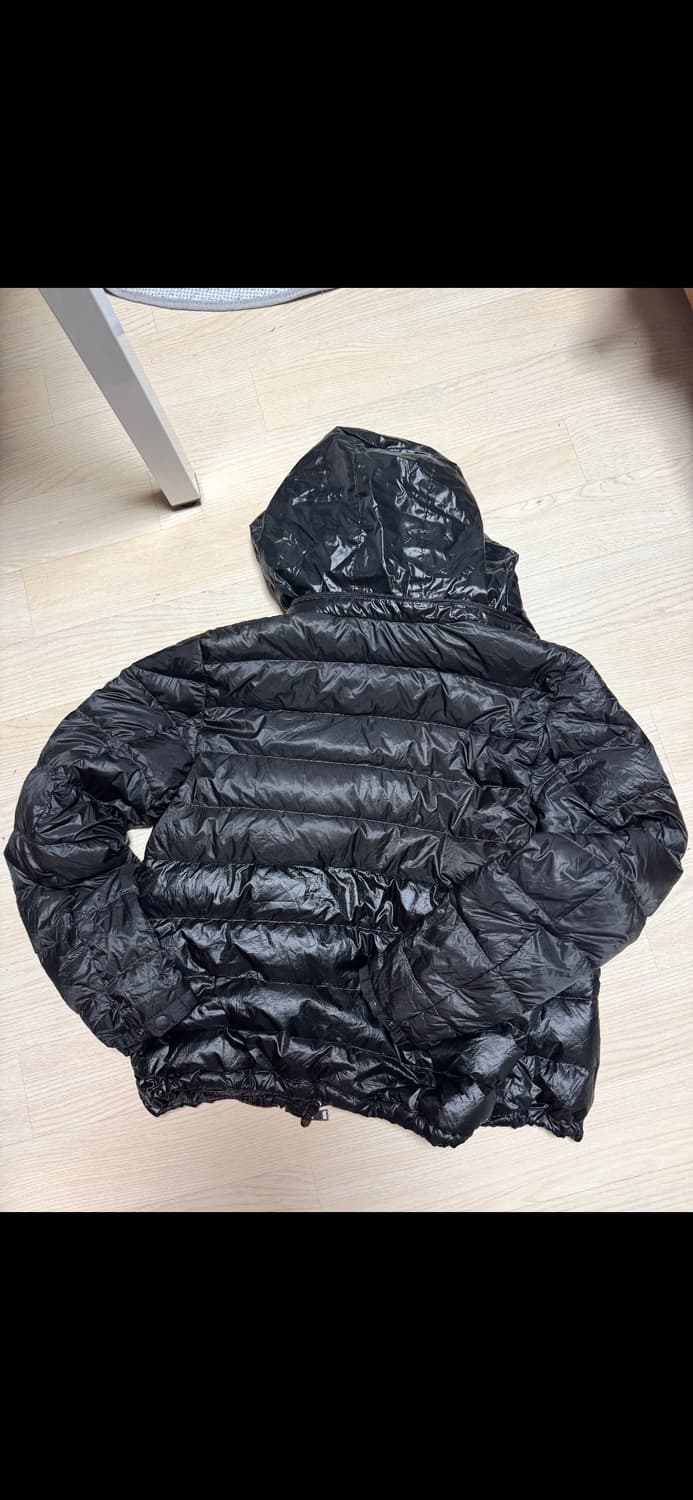 몽클레어 경량패딩 상품이미지2