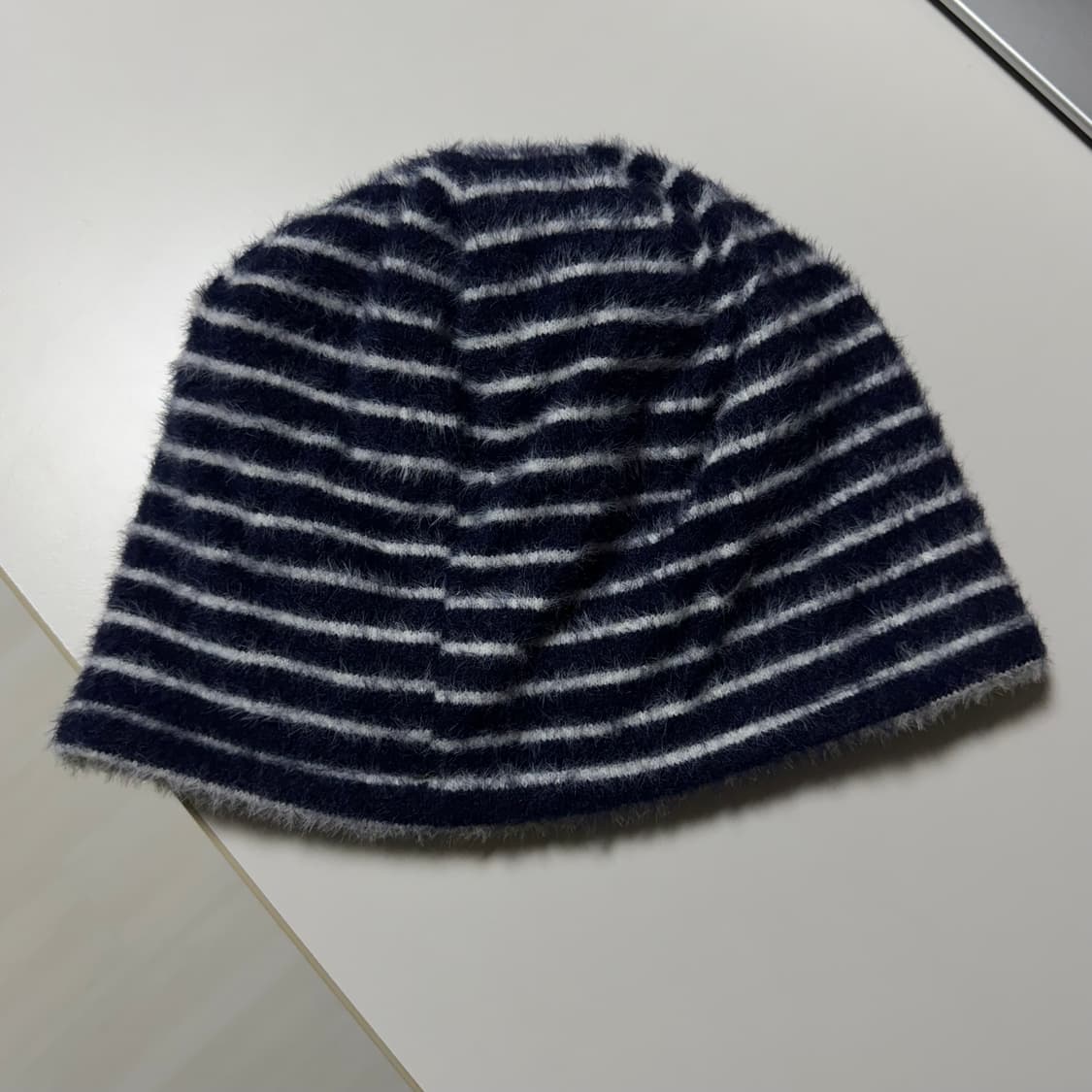 누셀렉 리버시블 헤어리 비니 네이비카키 상품이미지4