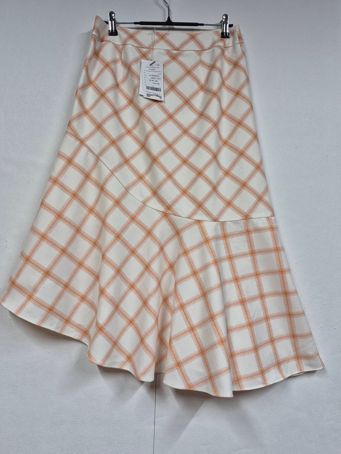 비키 택가 159000 언발 스커트 상품이미지1