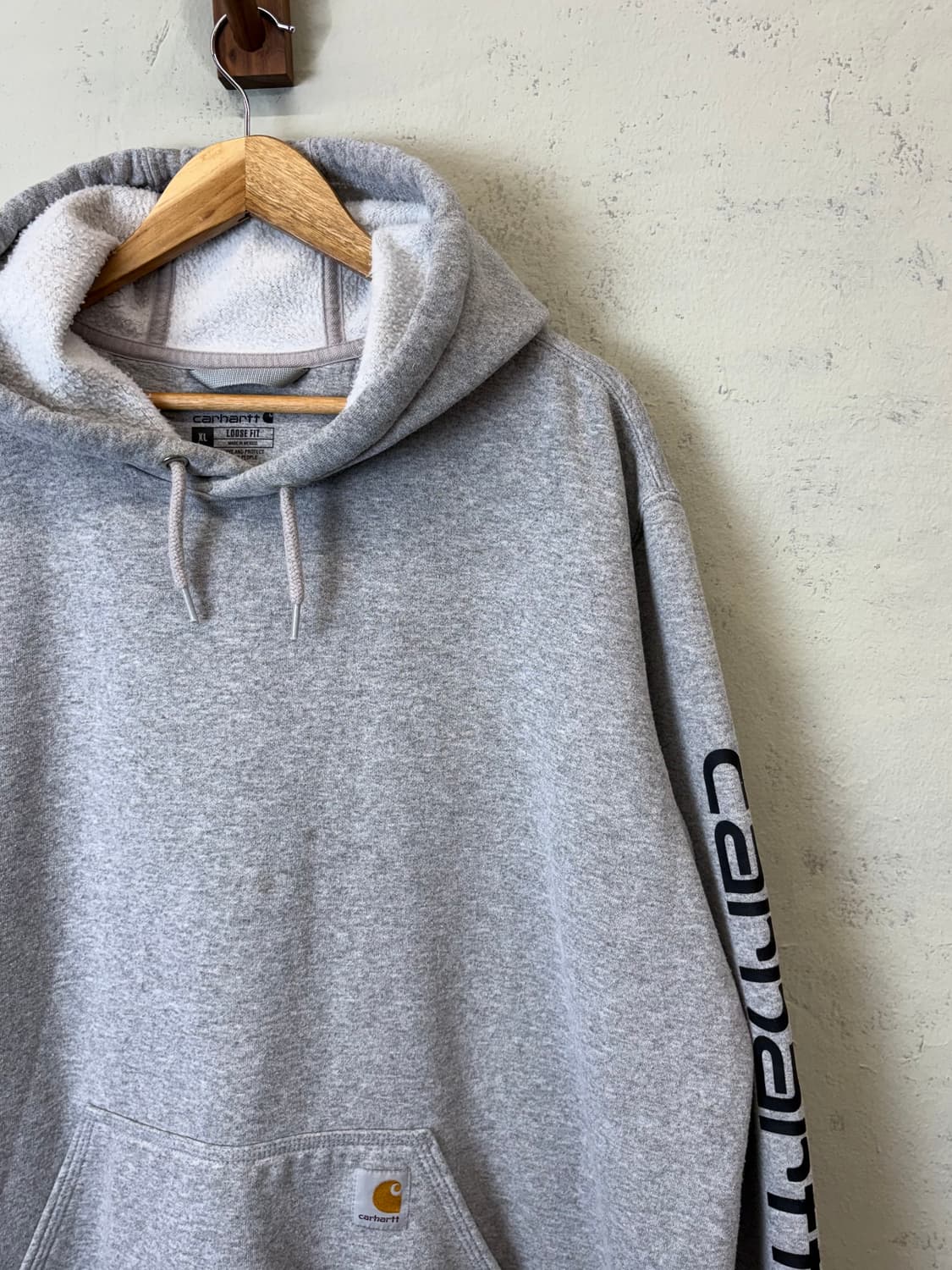 칼하트윕 암프린팅 라이트 그레이 후드티 상품이미지2