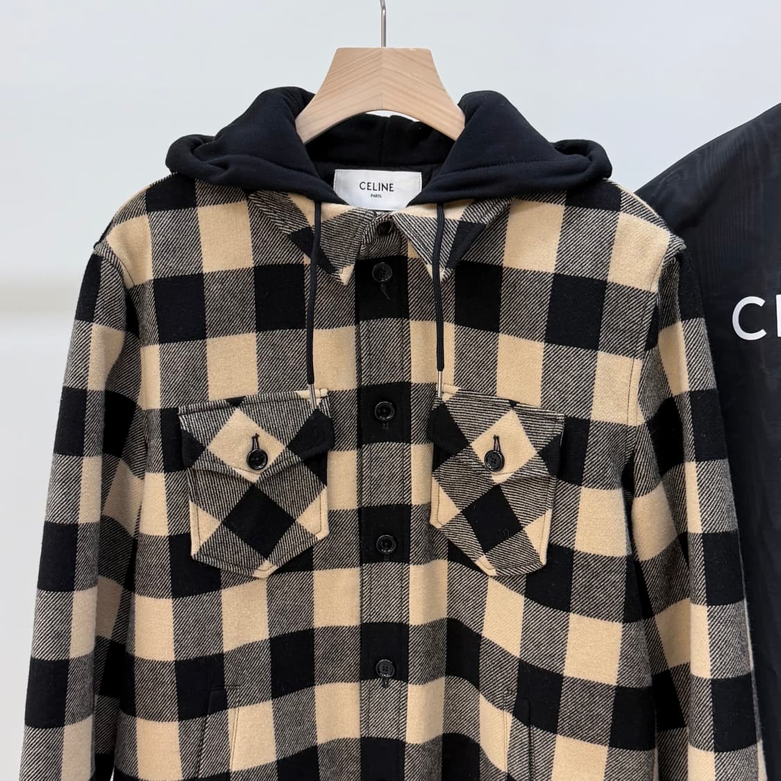 [S+급/50] 셀린느 체크 울 후드 오버셔츠 자켓 베이지 상품이미지4