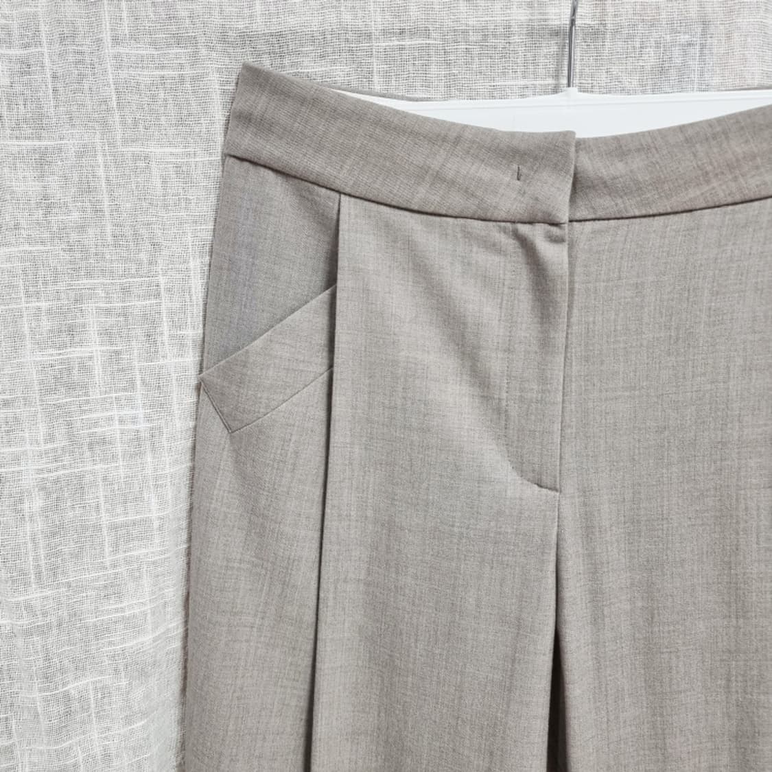 한섬 랑방컬렉션 핀턱 와이드 팬츠 슬랙스 바지 (55) 1회착/상태최상 상품이미지2