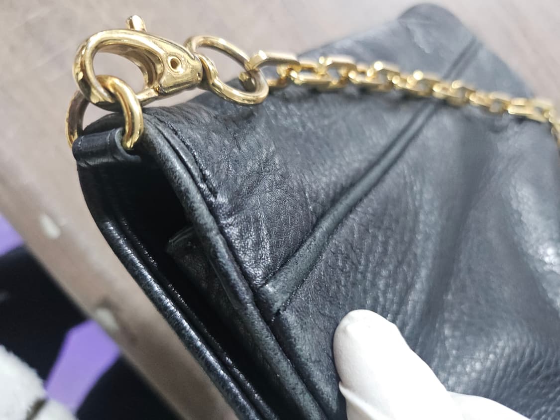 토리버치 블랙 레더 크로스백 상품이미지6