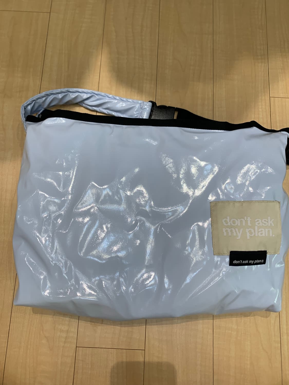 돈애스크마이플랜 패딩백 상품이미지2