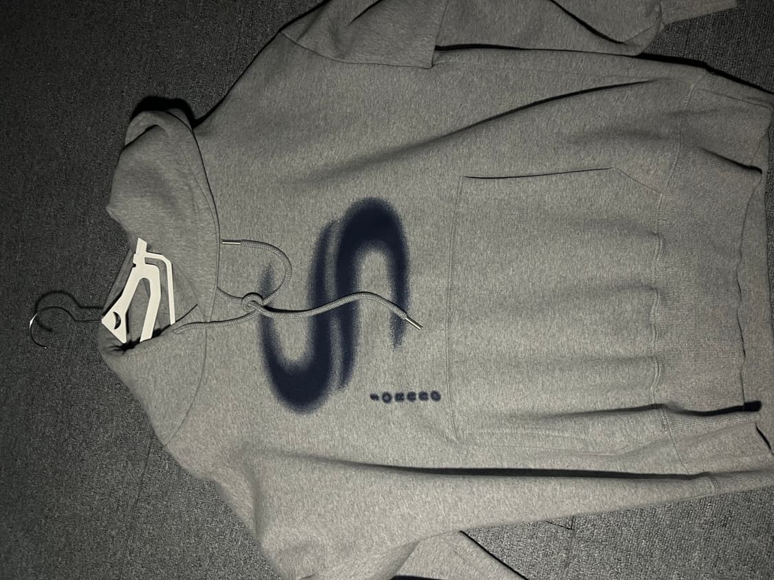 소라노 후드티 상품이미지1