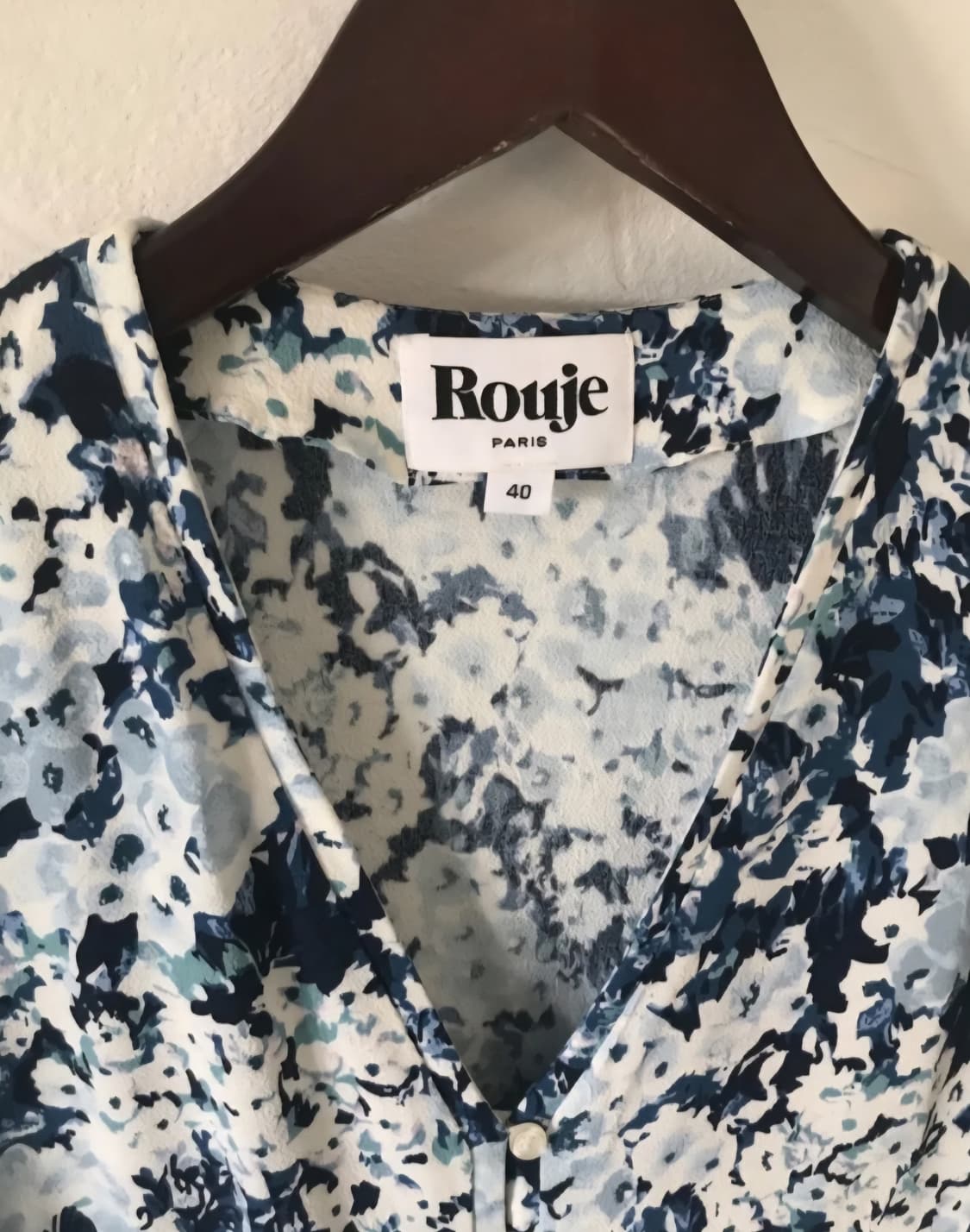 Rouje 루즈 후즈 블라우스 40 판매합니다. 상품이미지1