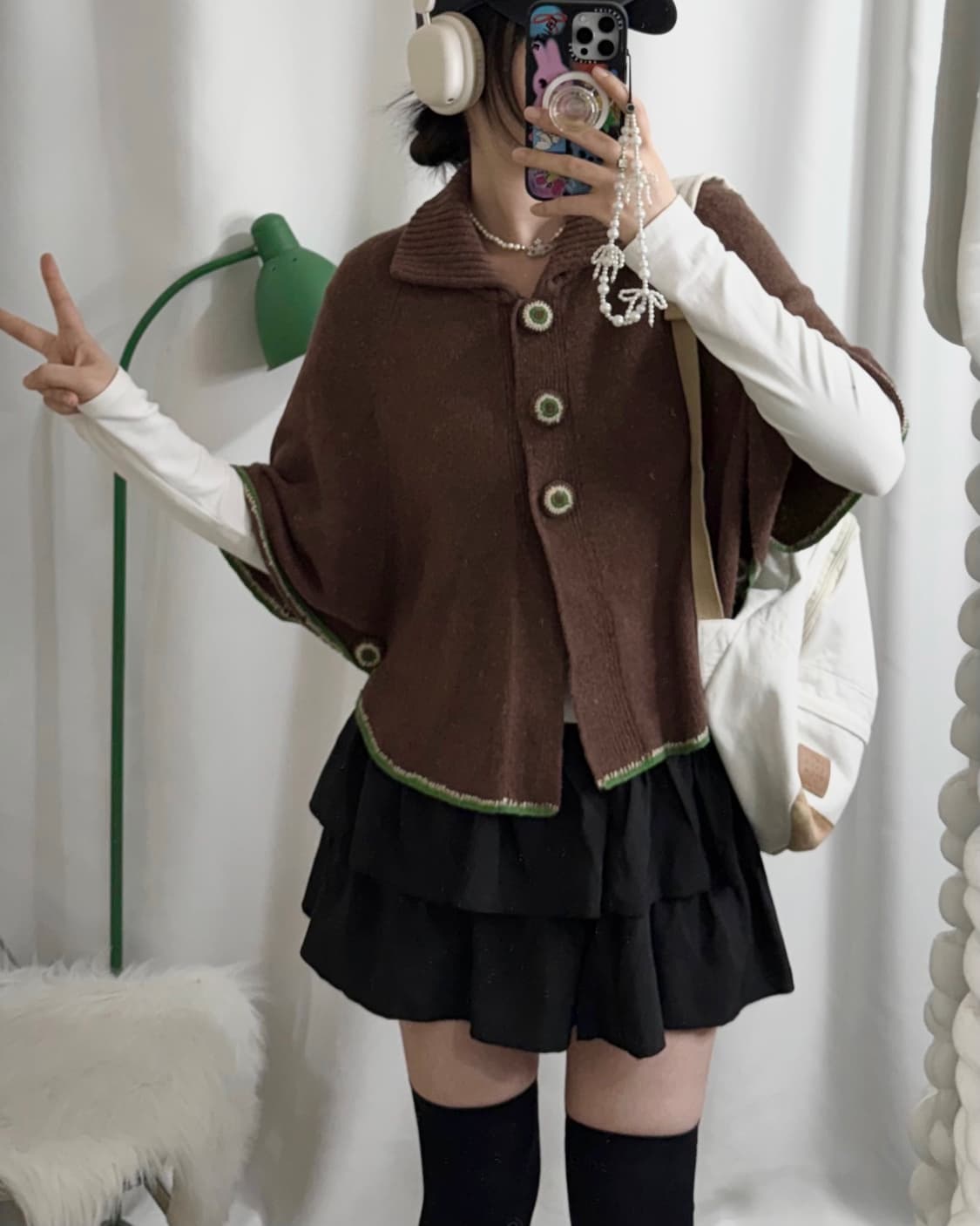 브라운 & 그린 초코나무숲 케이프 니트 가디건 상품이미지4