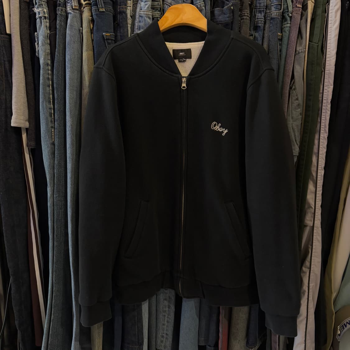 오베이 코튼 블랙 집업 상품이미지2