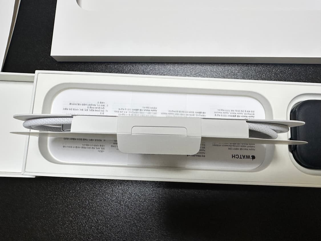 Apple 애플워치 시리즈11. GPS.  알루미늄.  46mm. 정품 상품이미지3