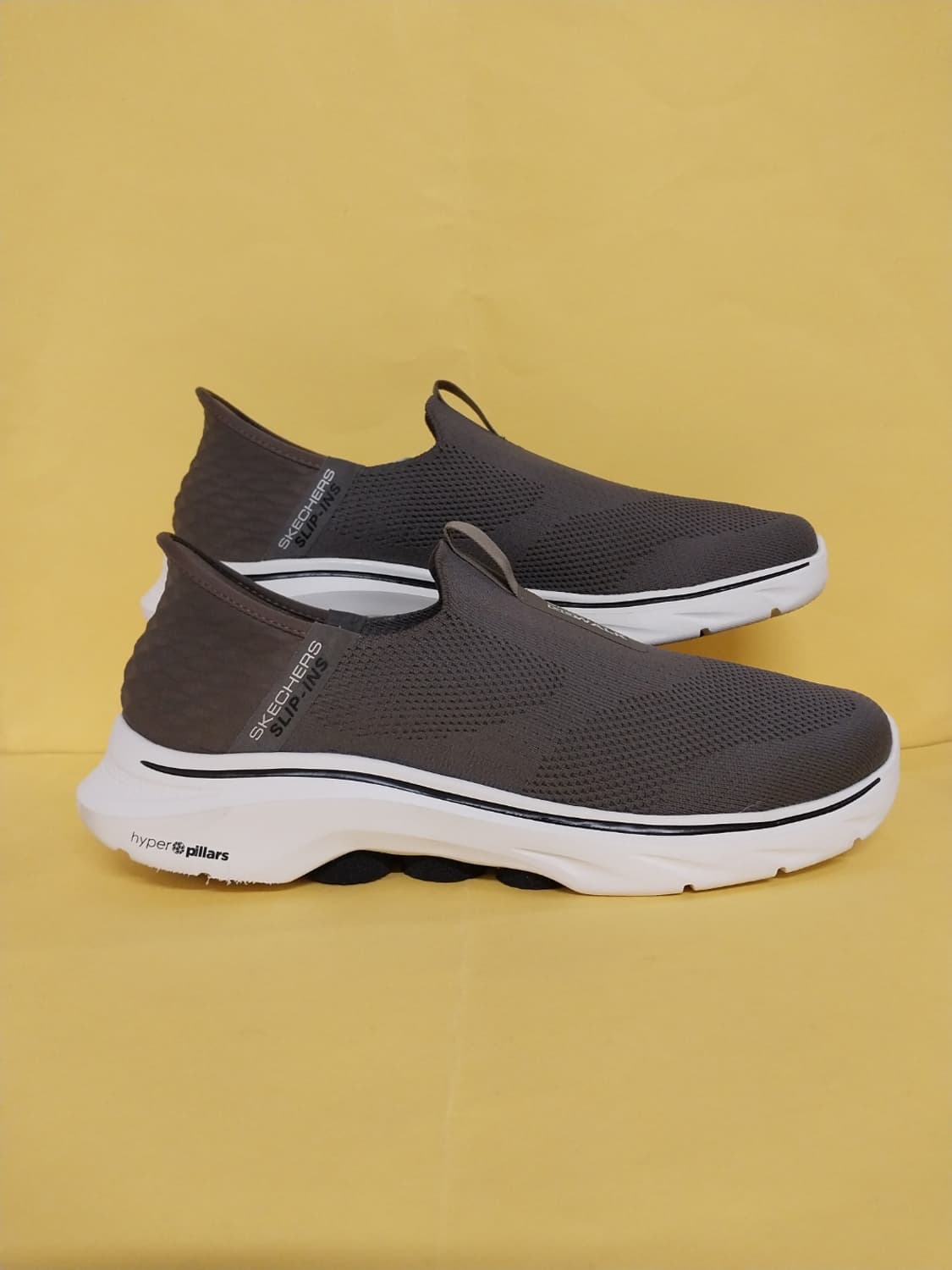 남성 스케쳐스 고위크7 슬립인스 슬립온, 스니커즈 (255) 상품이미지3