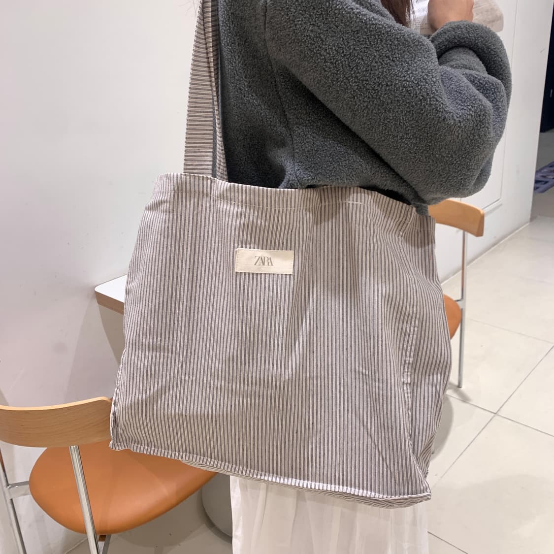 <새상품>ZARA 자라 스트라이프 에코백 자라 가방 토트백 여행가방 상품이미지1