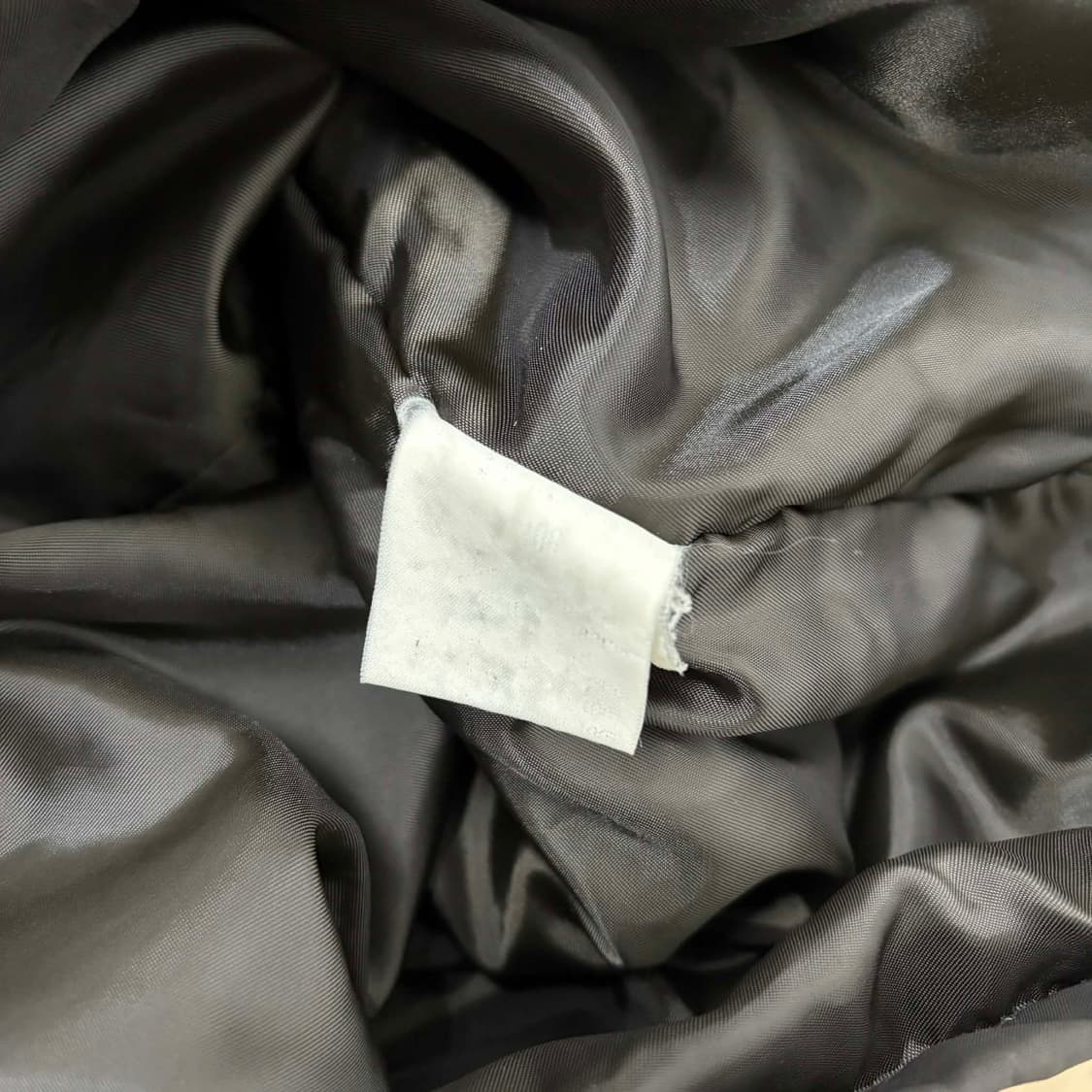 입생로랑 YSL 심볼 패딩 자켓 상품이미지5