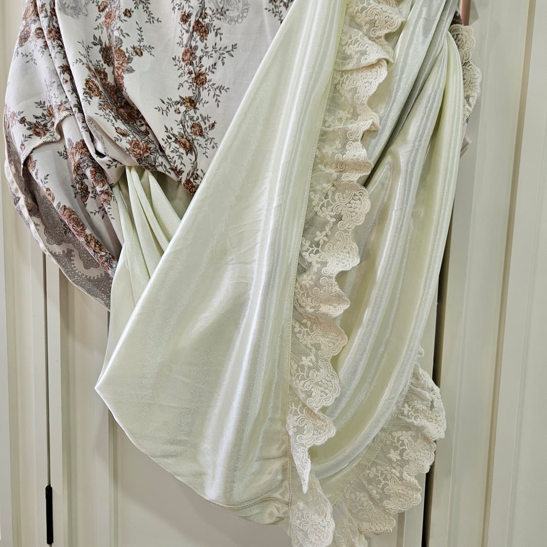 엑시즈팜 (axes femme) 로즈 레이스 스모킹 원피스 상품이미지9