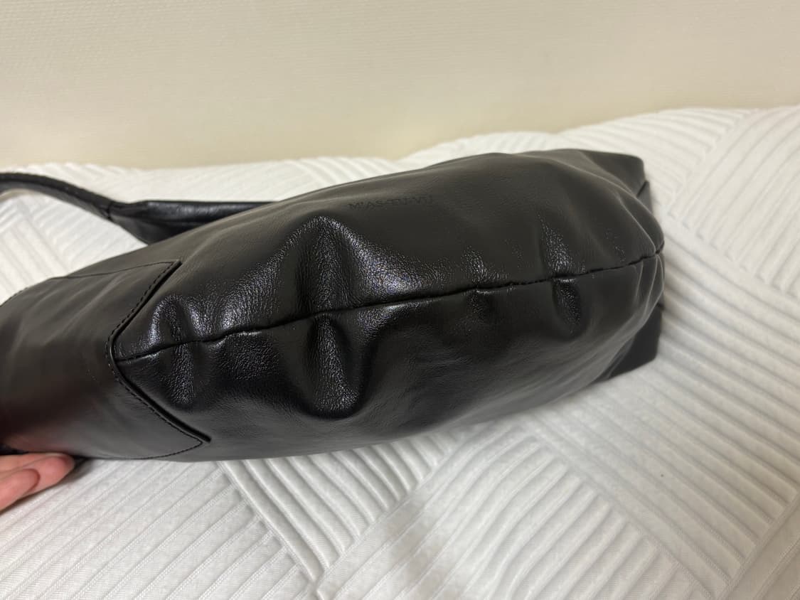 마뛰뷔 Manoux 마누백 블랙 숄더백 M 풀구성 상품이미지9