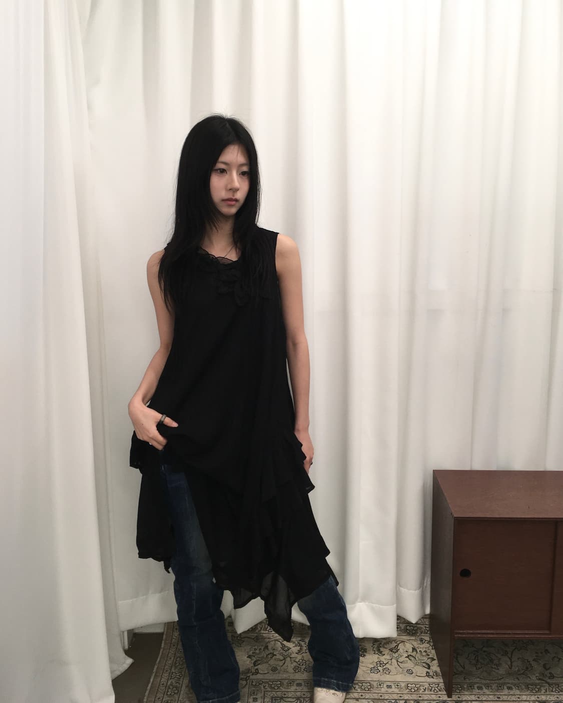 블랙 프릴 원피스 상품이미지1