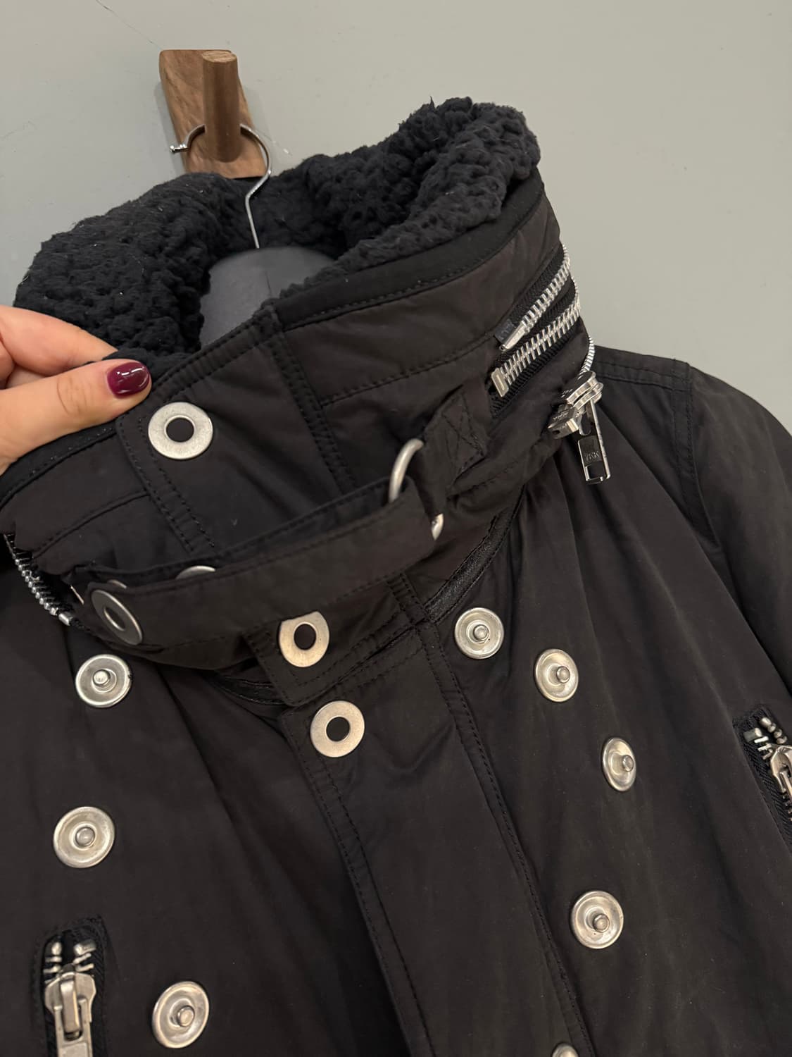 Sly snap button detail high-neck padding 상품이미지6