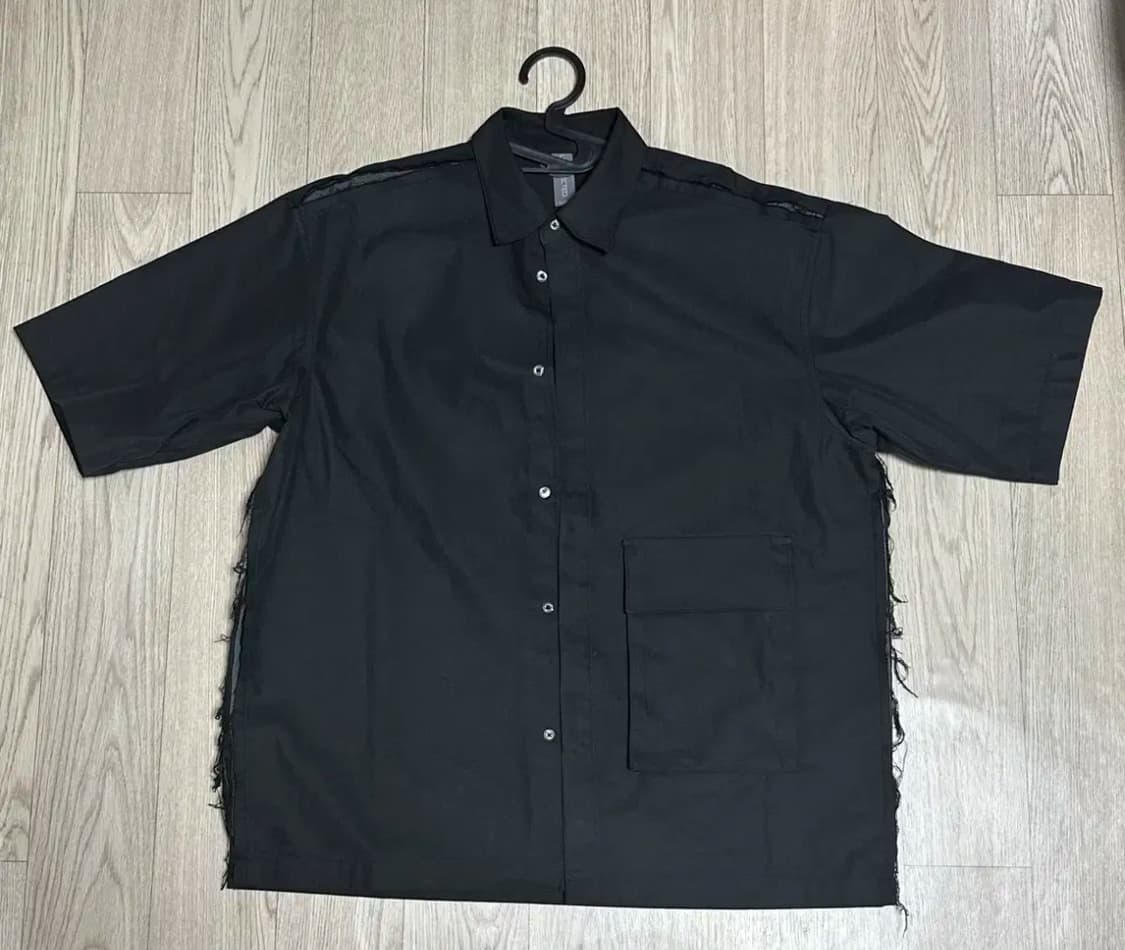 언어펙티드 CONTRAST MESH PANEL HALF SHIRT / B 상품이미지3