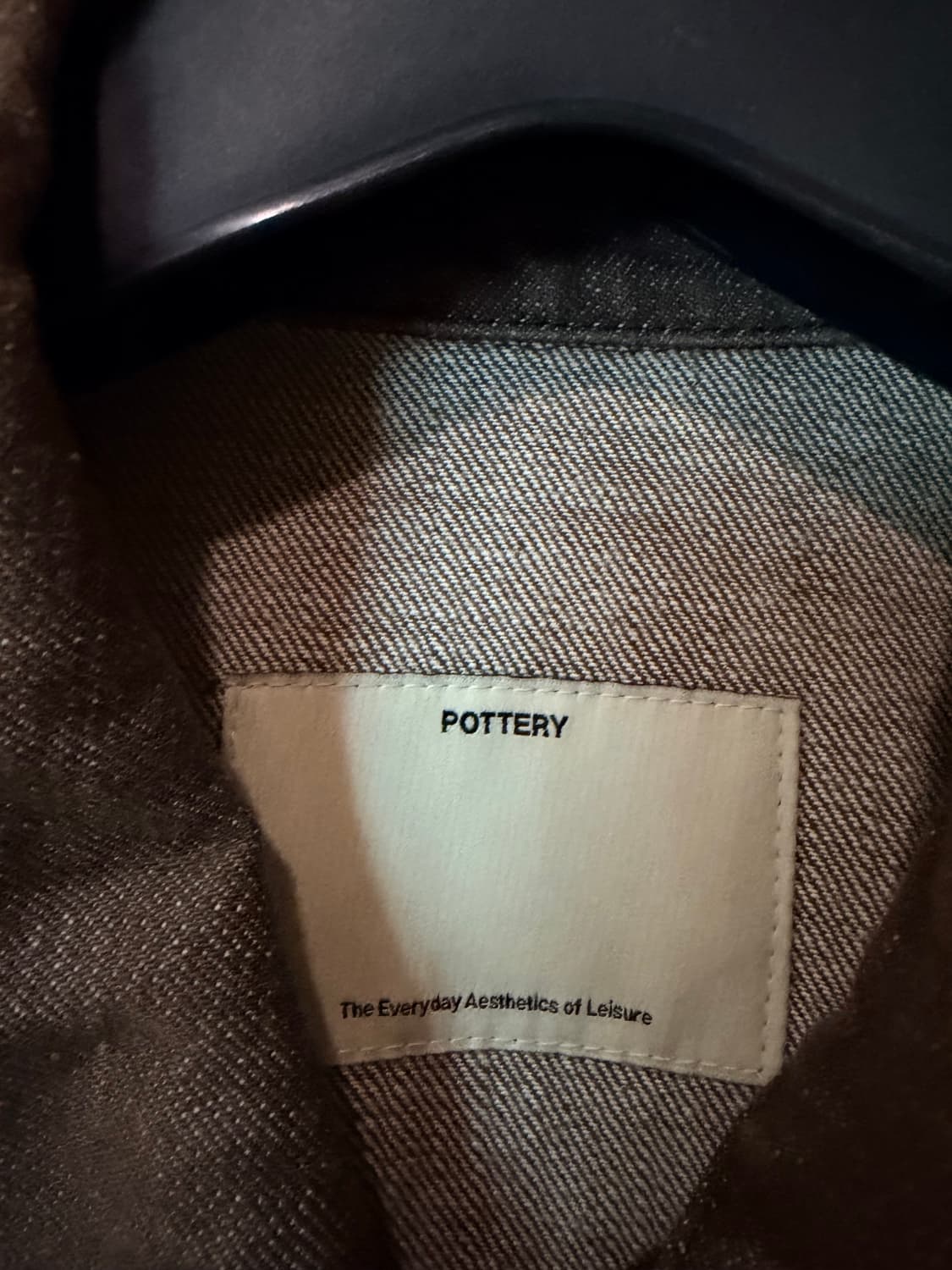 [3] 포터리 오가닉 코튼 데님 트러커 자켓 타입1 브라운 상품이미지3