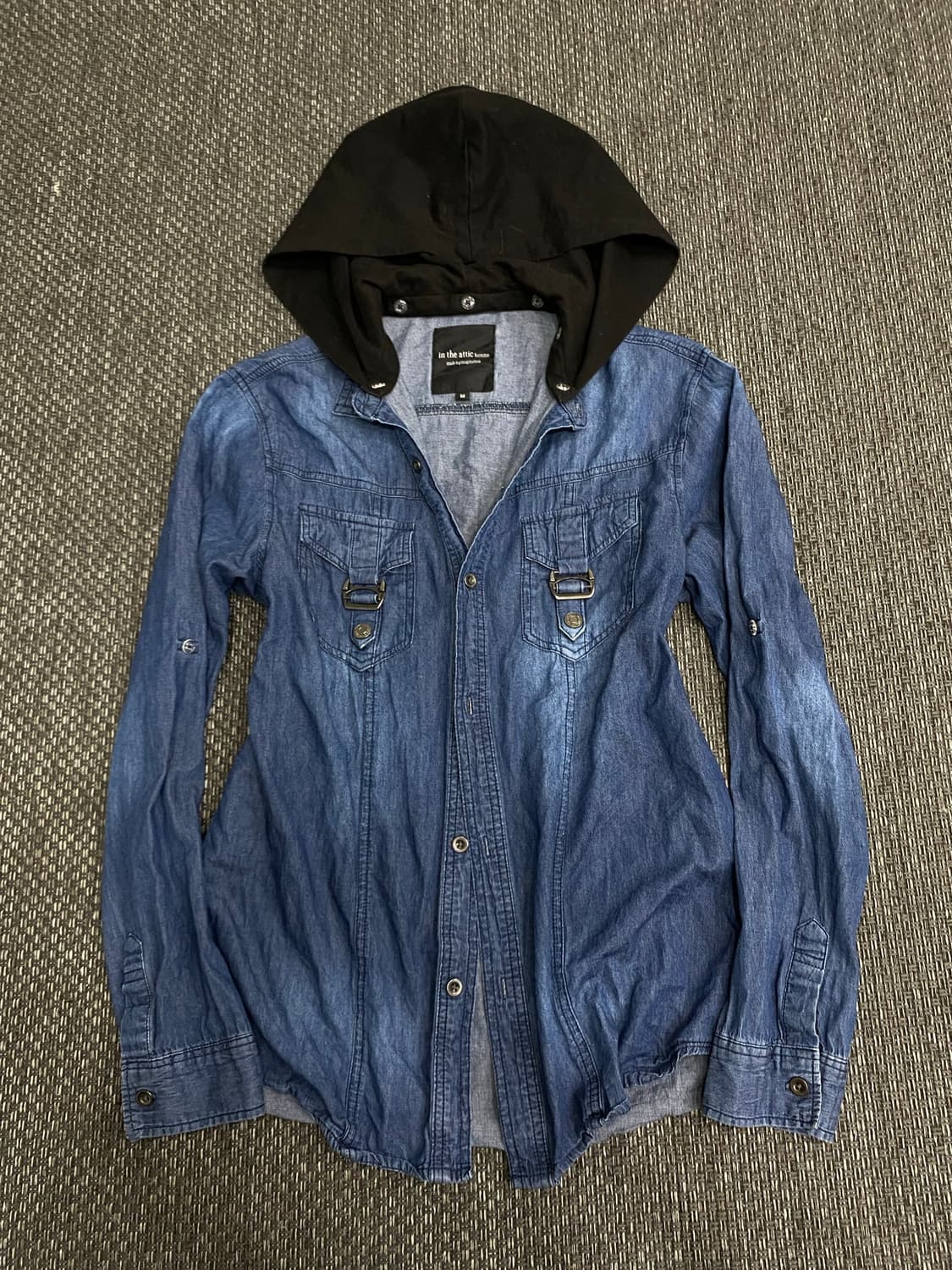 [In The Attic] 00’s Buckle Detail Hoodie 상품이미지5