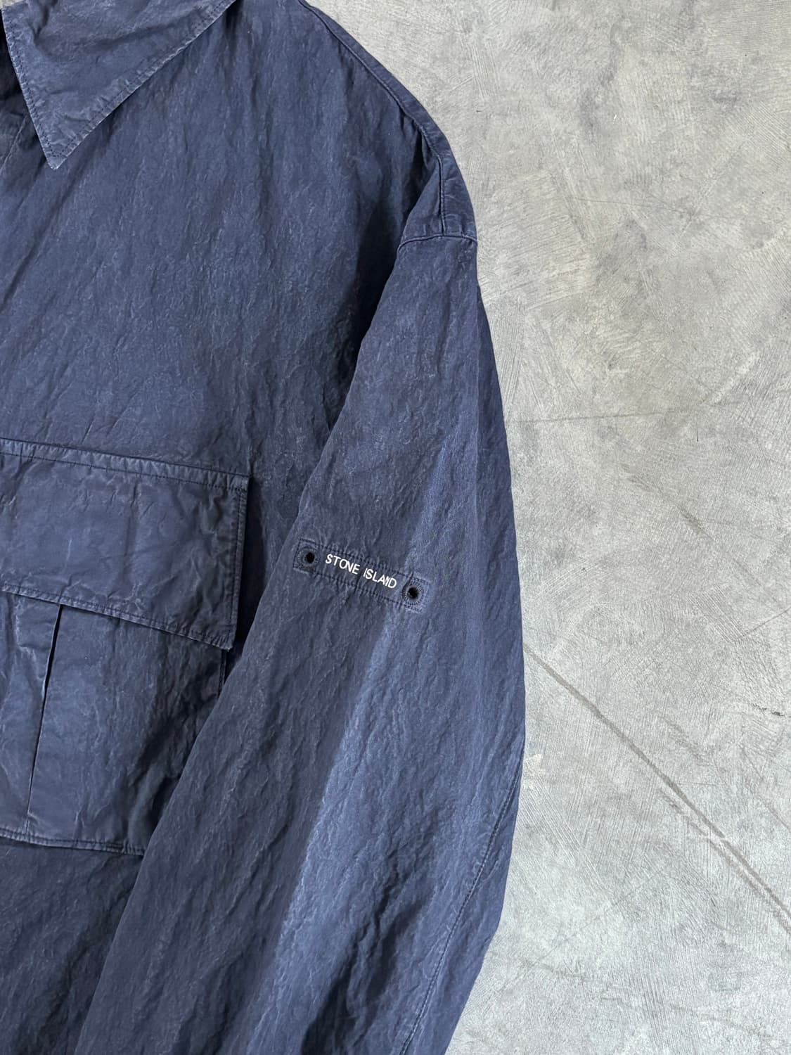 Stone-Island 스톤 아일랜드 네이비컬러 투포켓 셔츠 자켓 상품이미지3