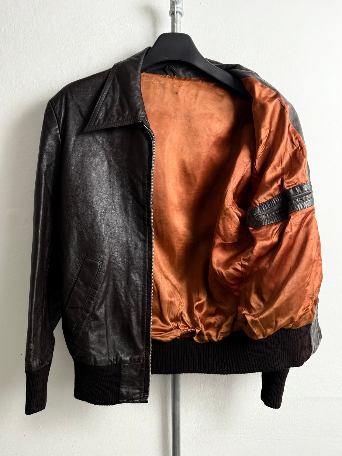 Vintage Genuine Leather Bomber Jacket 상품이미지3
