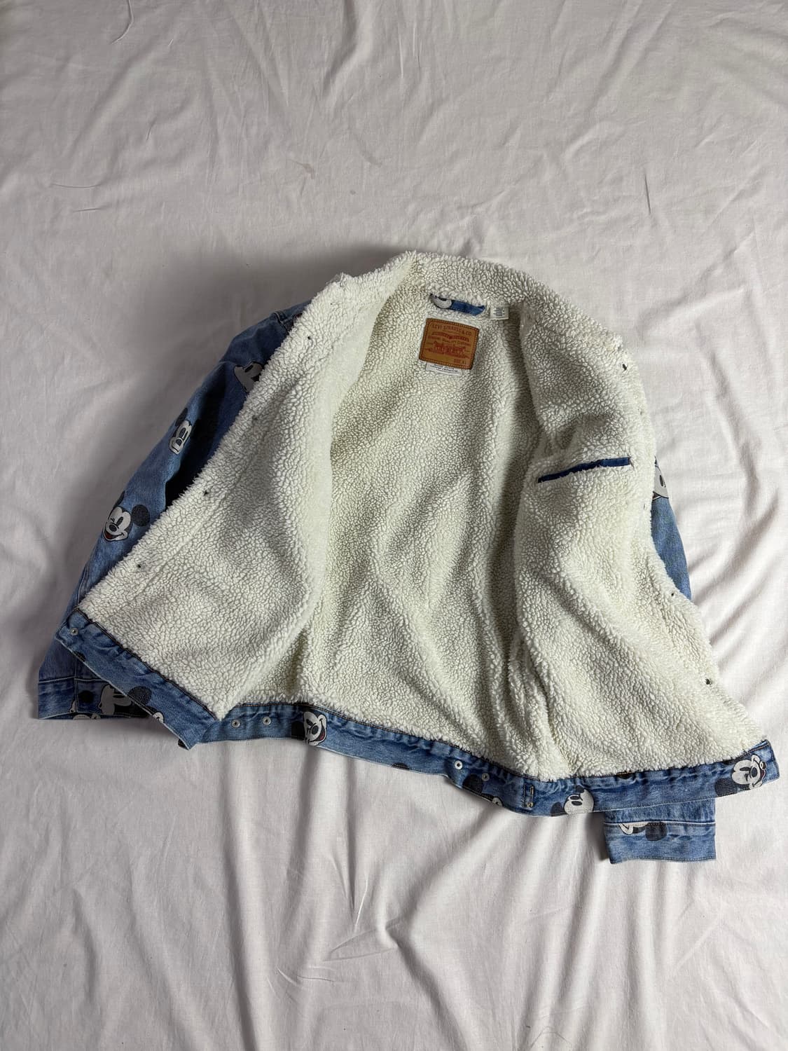 Levis x Disney 리바이스 디즈니 쉐르파 트러커 자켓 XL 상품이미지3