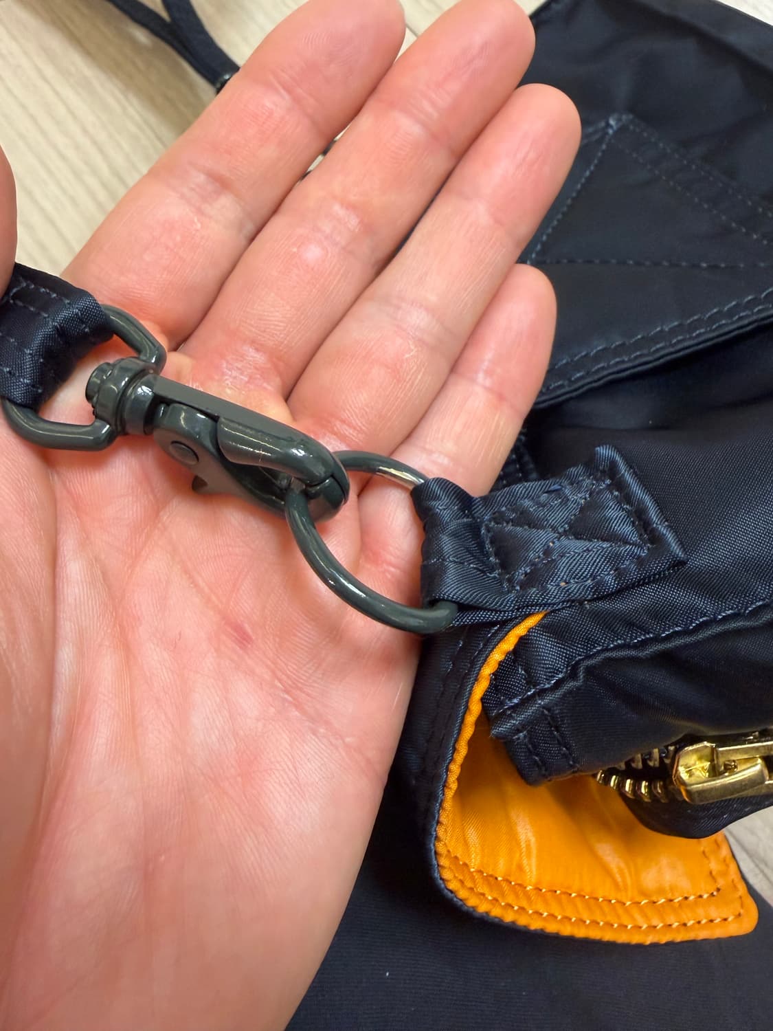 요시다 포터 탱커 스냅 숄더백 네이비 상품이미지8