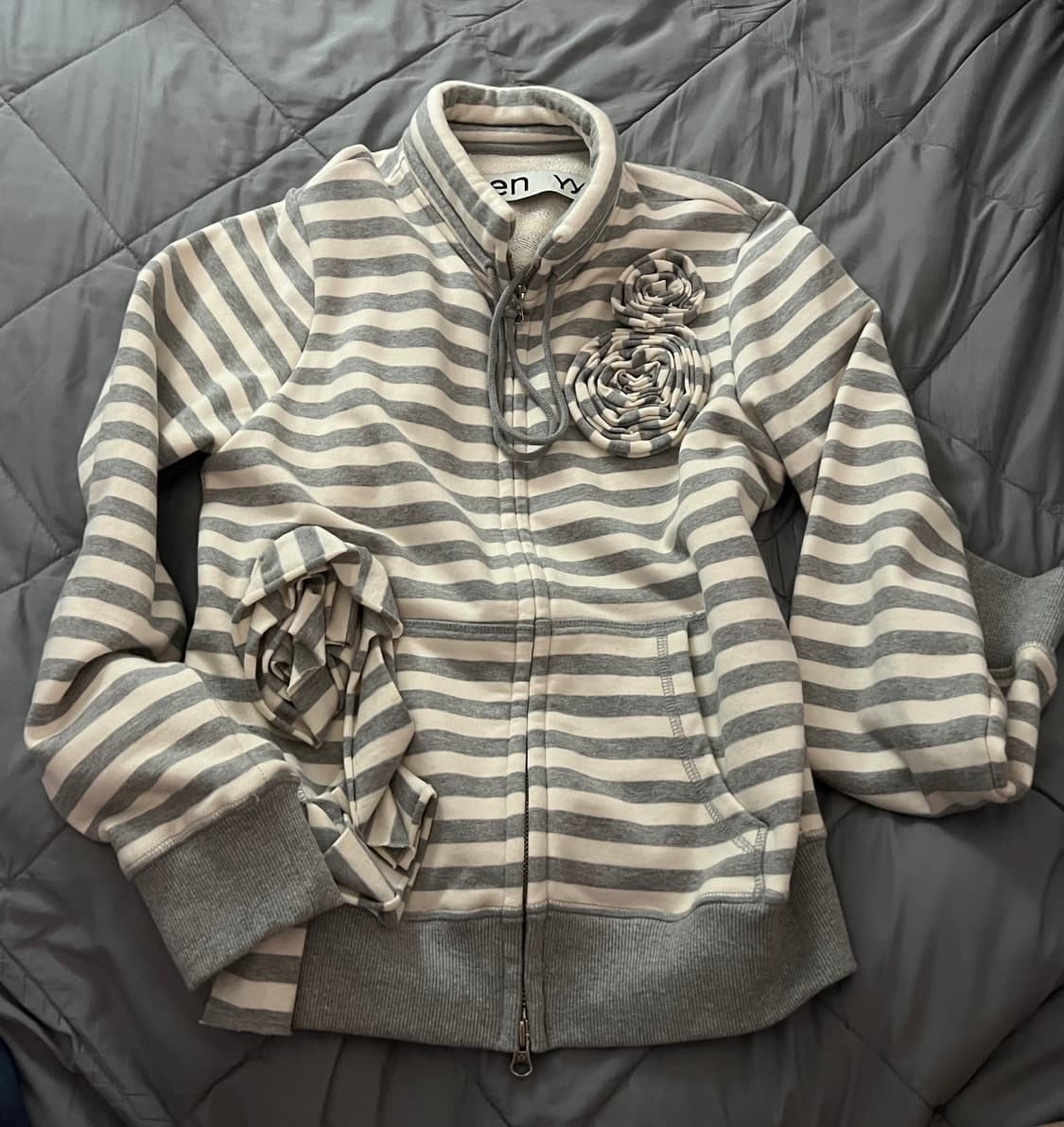 오픈와이와이 아플리케 집업 자켓 상품이미지3