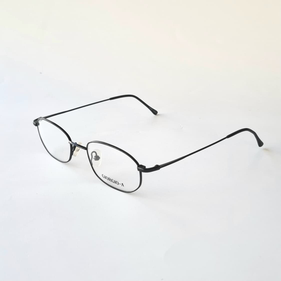 데드스탁 슬림한 라인의 긱시크 무드 안경테 753 상품이미지3