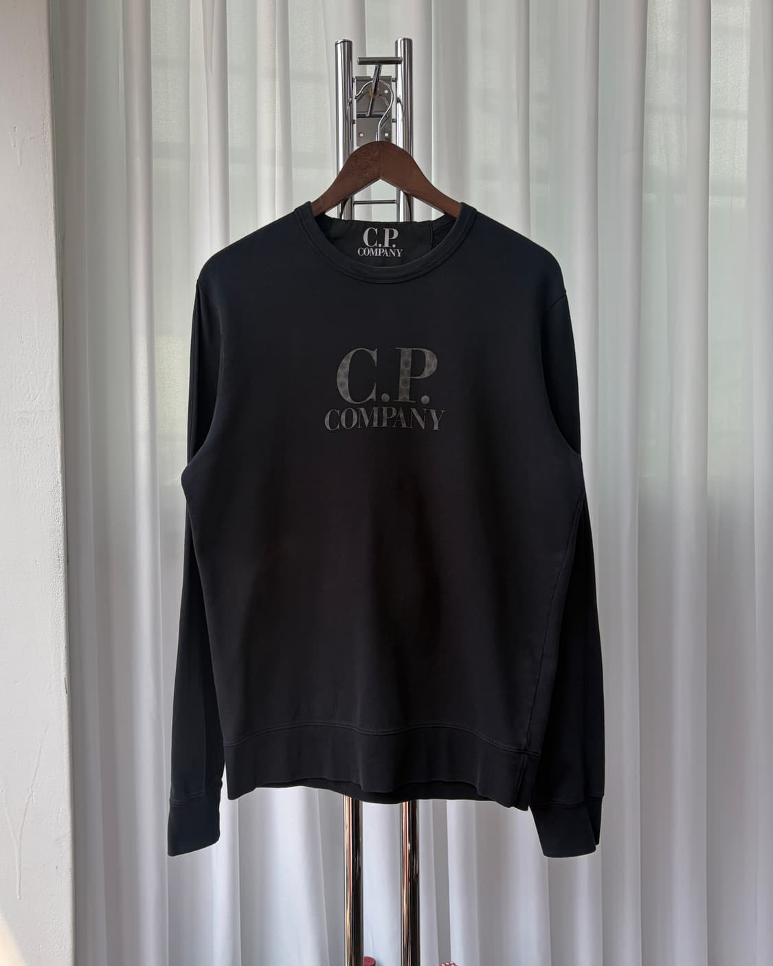 [M]CP컴퍼니 C.P.COMPANY 로고 스웻 슬리브  상품이미지2