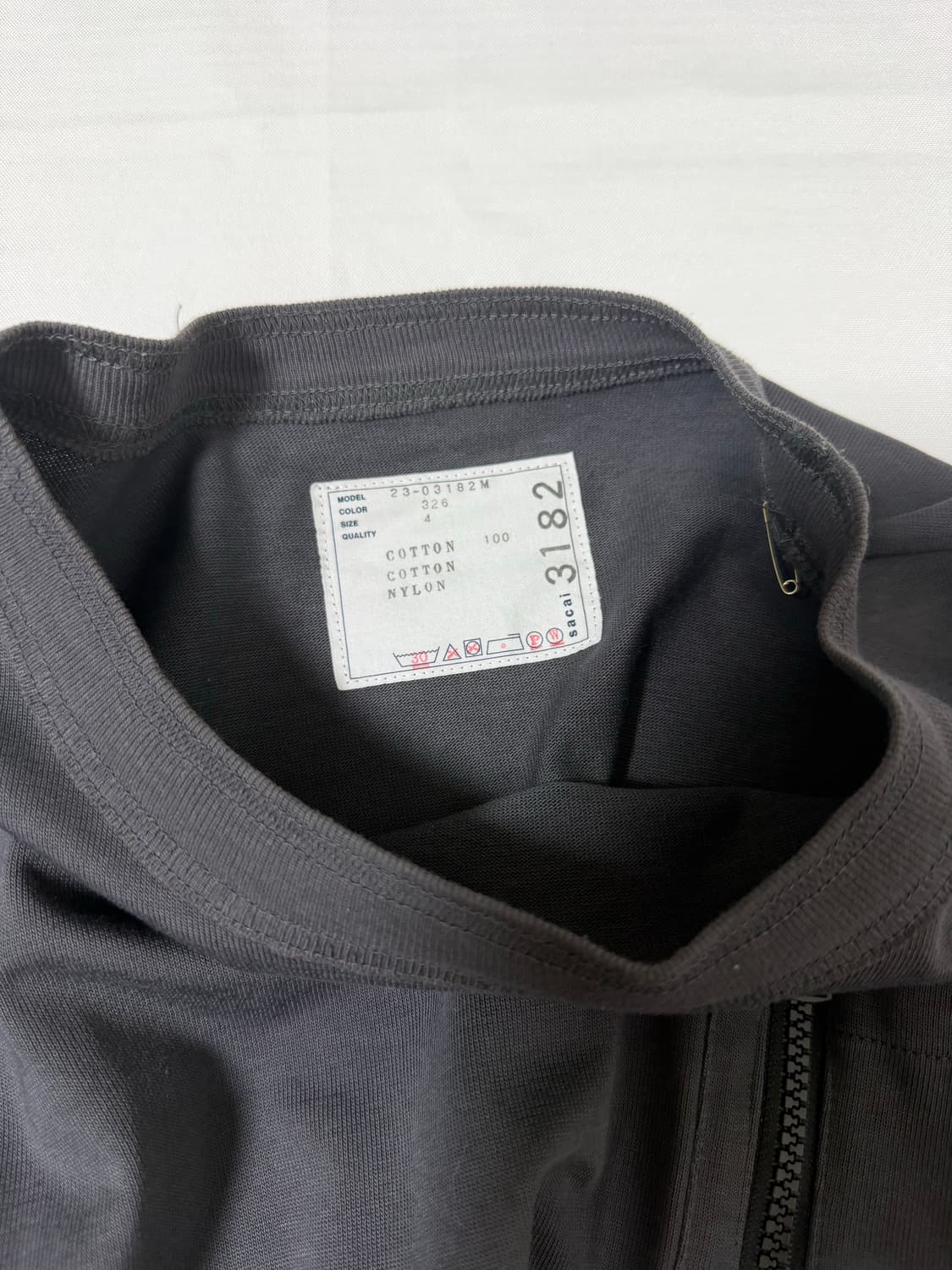 사카이 사이드 스냅 지퍼 포켓 롱슬리브 티셔츠 상품이미지7