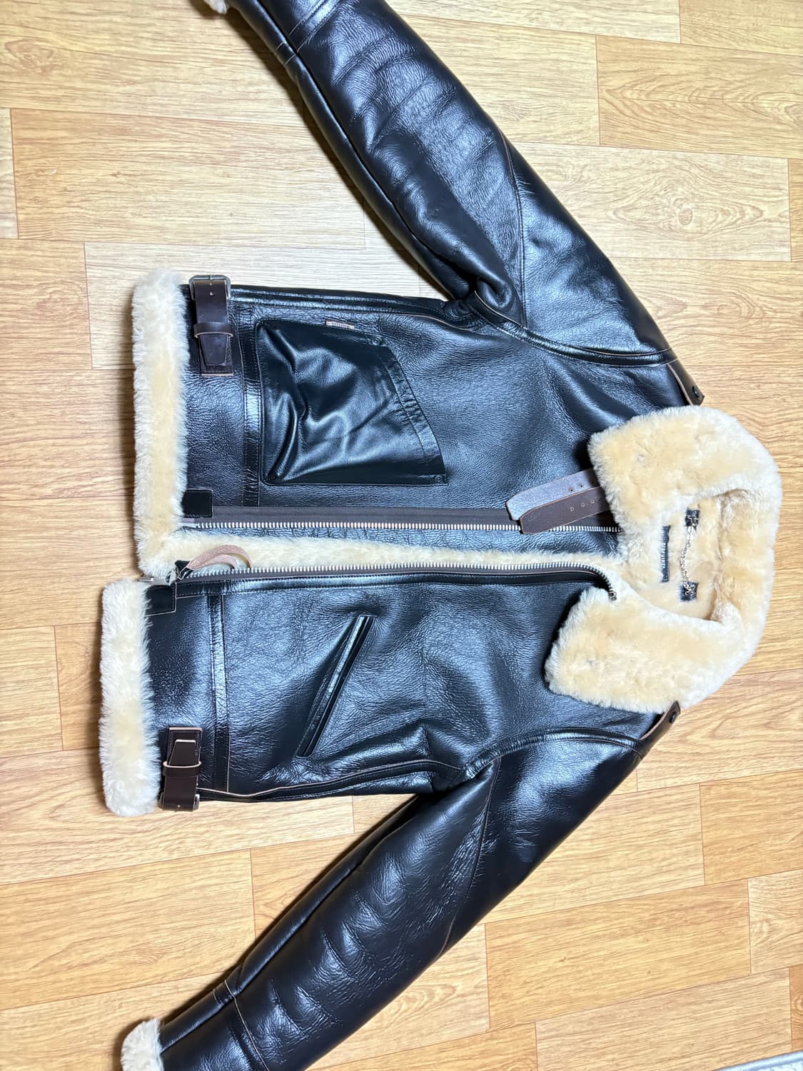 디아프바인 B-3 무스탕 상품이미지1