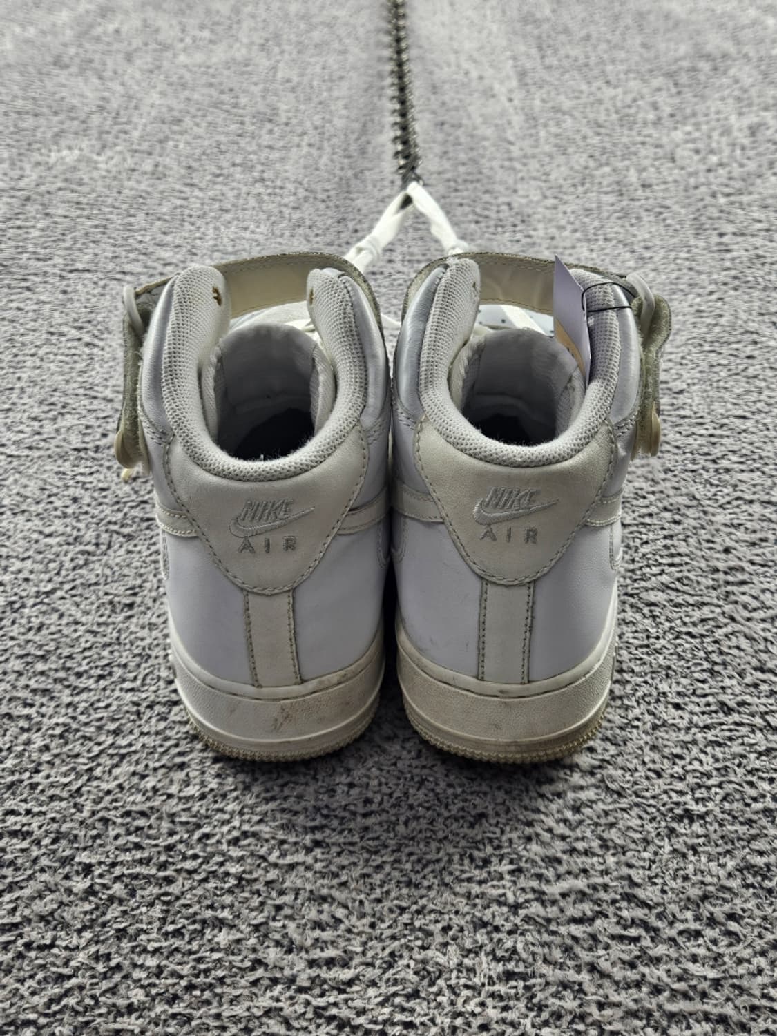 나이키 에어포스 1 '07 화이트 스니커즈 ( 265MM ) /10999 상품이미지4