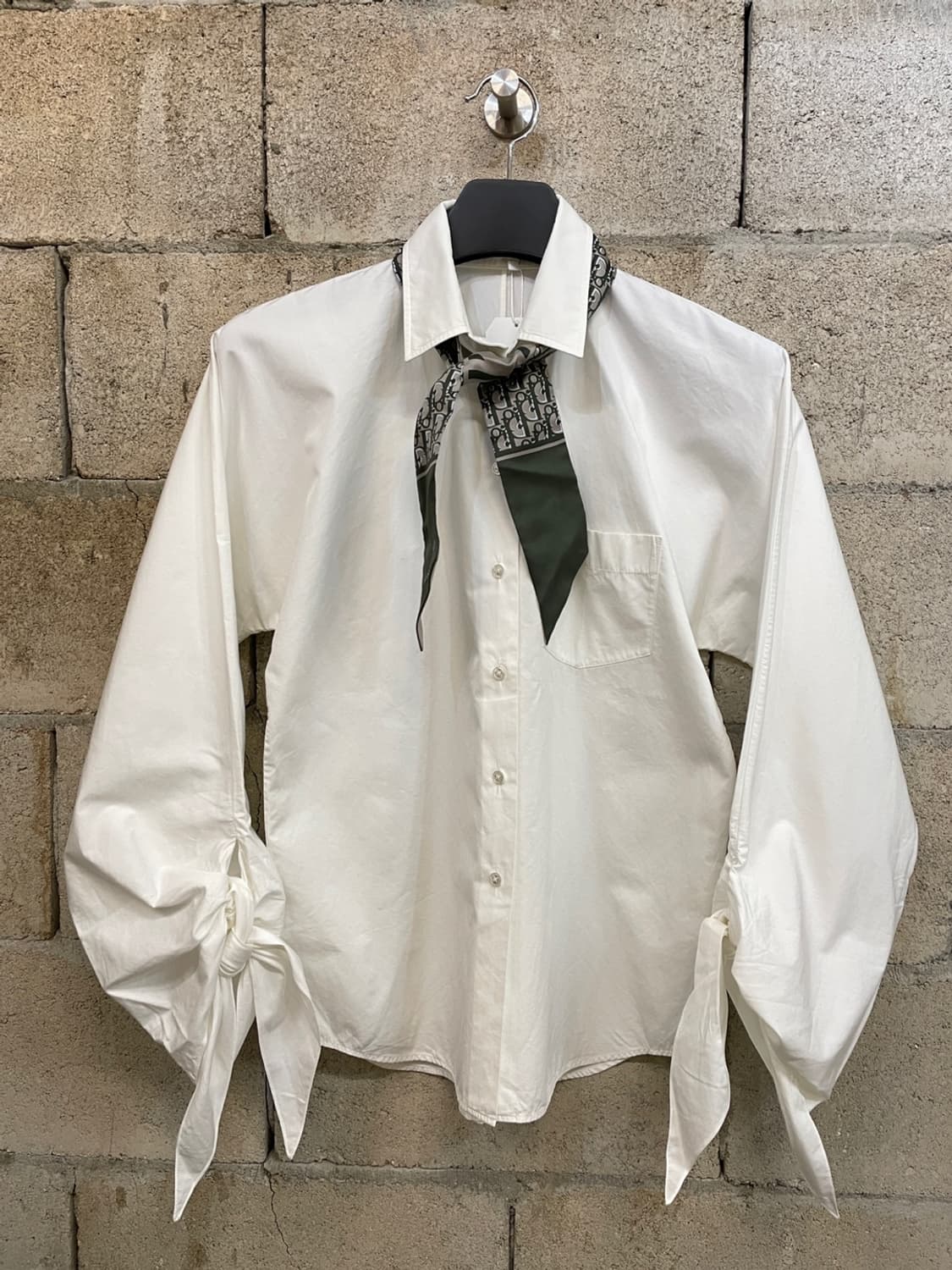 에르메스 타이 커프 화이트 셔츠  상품이미지1