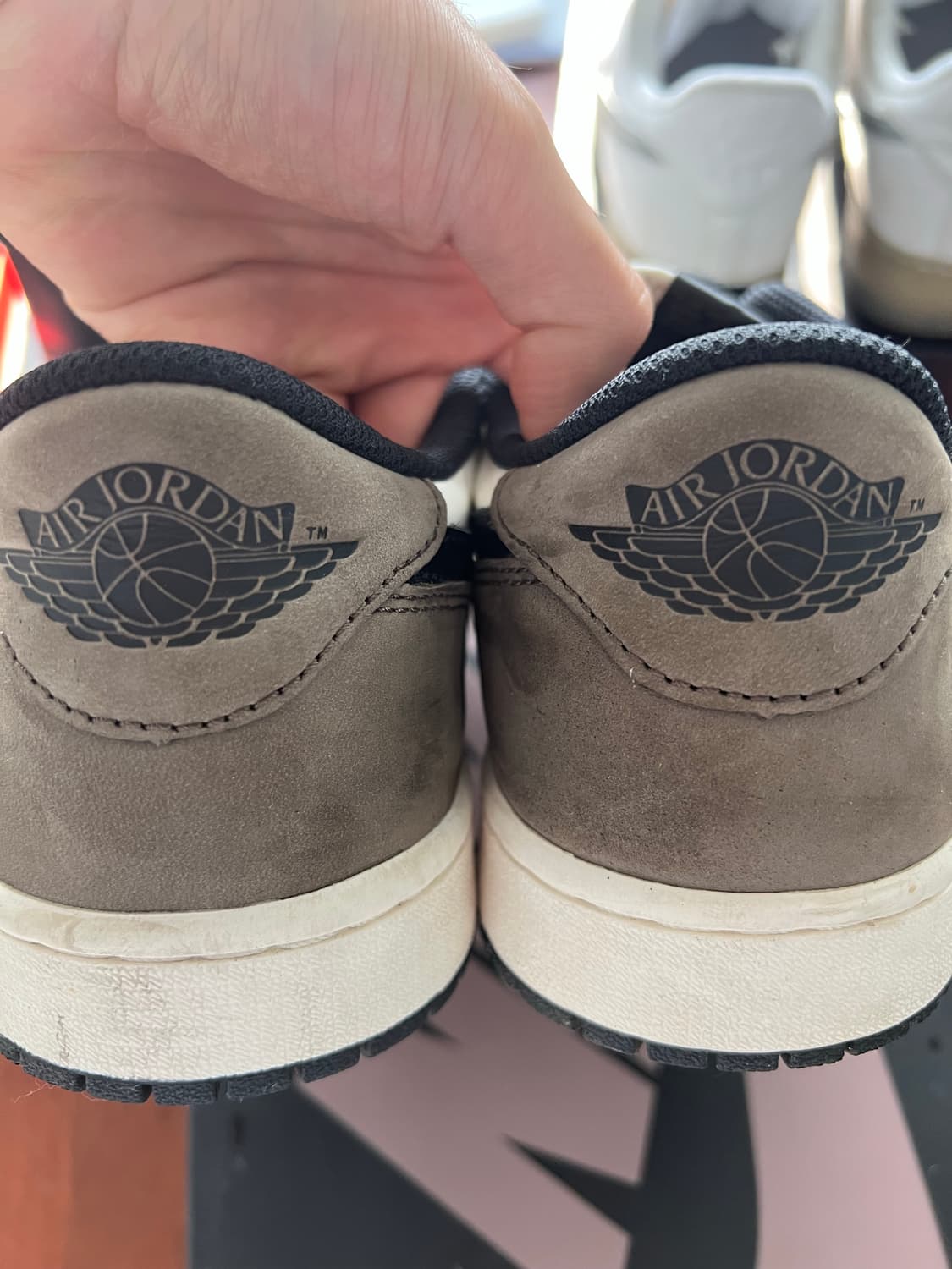 나이키 조던1 로우 모카 OG 290 상품이미지9