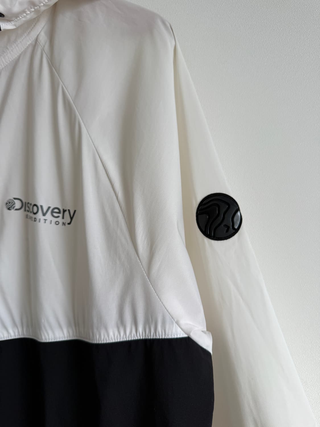 디스커버리(Discovery) 경량 바람막이 윈드브레이커 상품이미지7