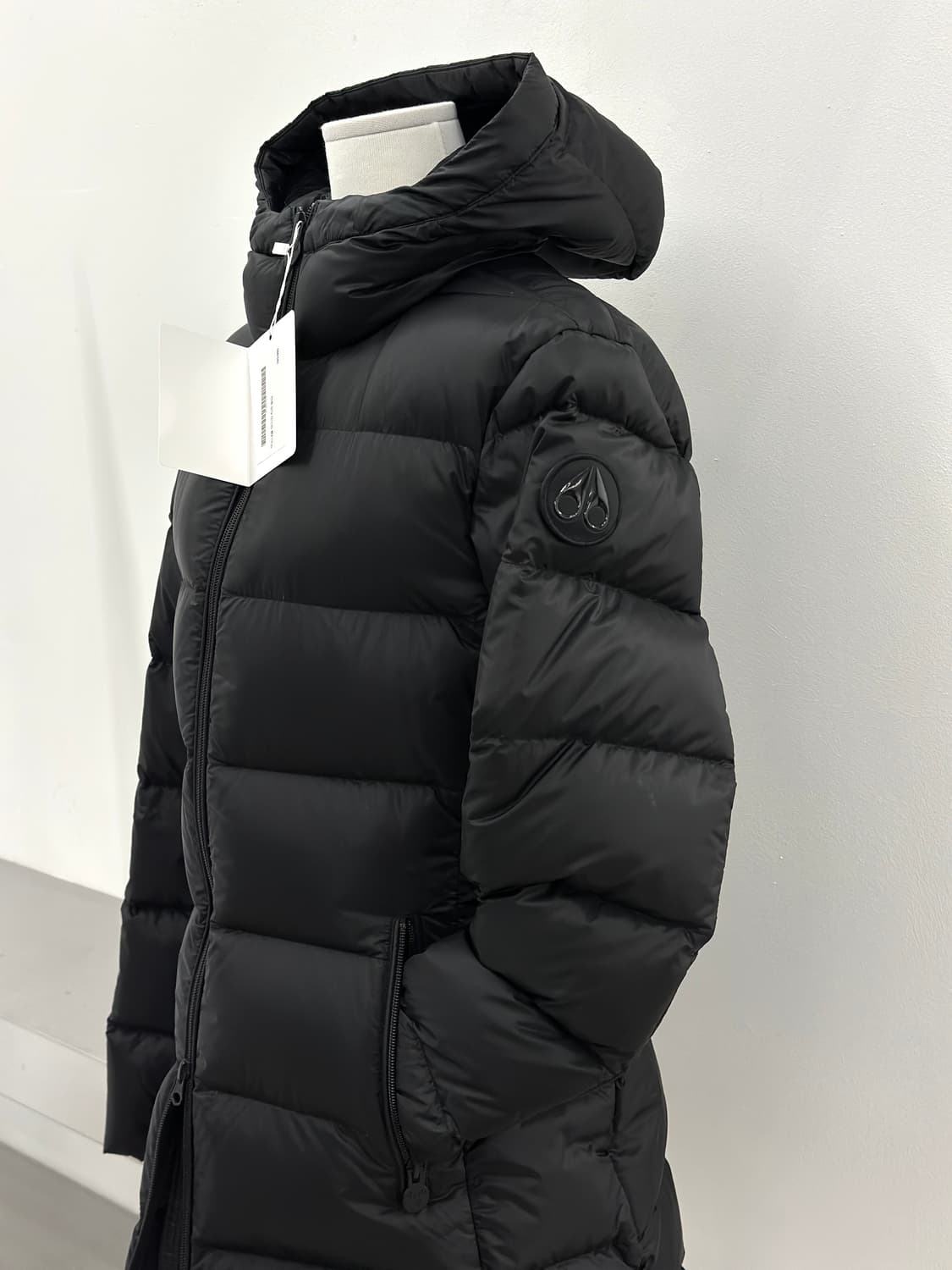 무스너클 마가리 하프 패딩 상품이미지1