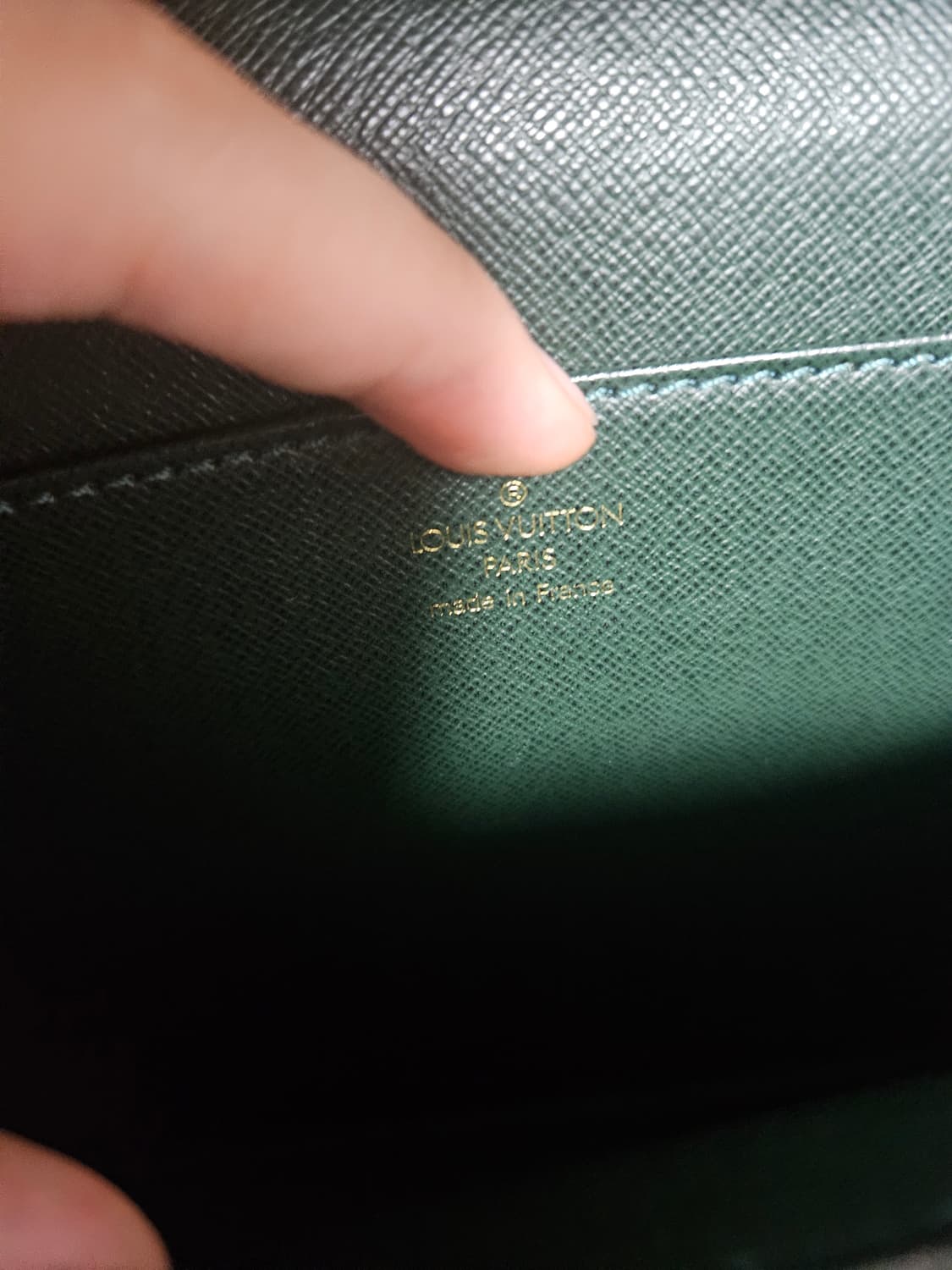 루이비통 타이가 모스코바 서류가방 상품이미지6