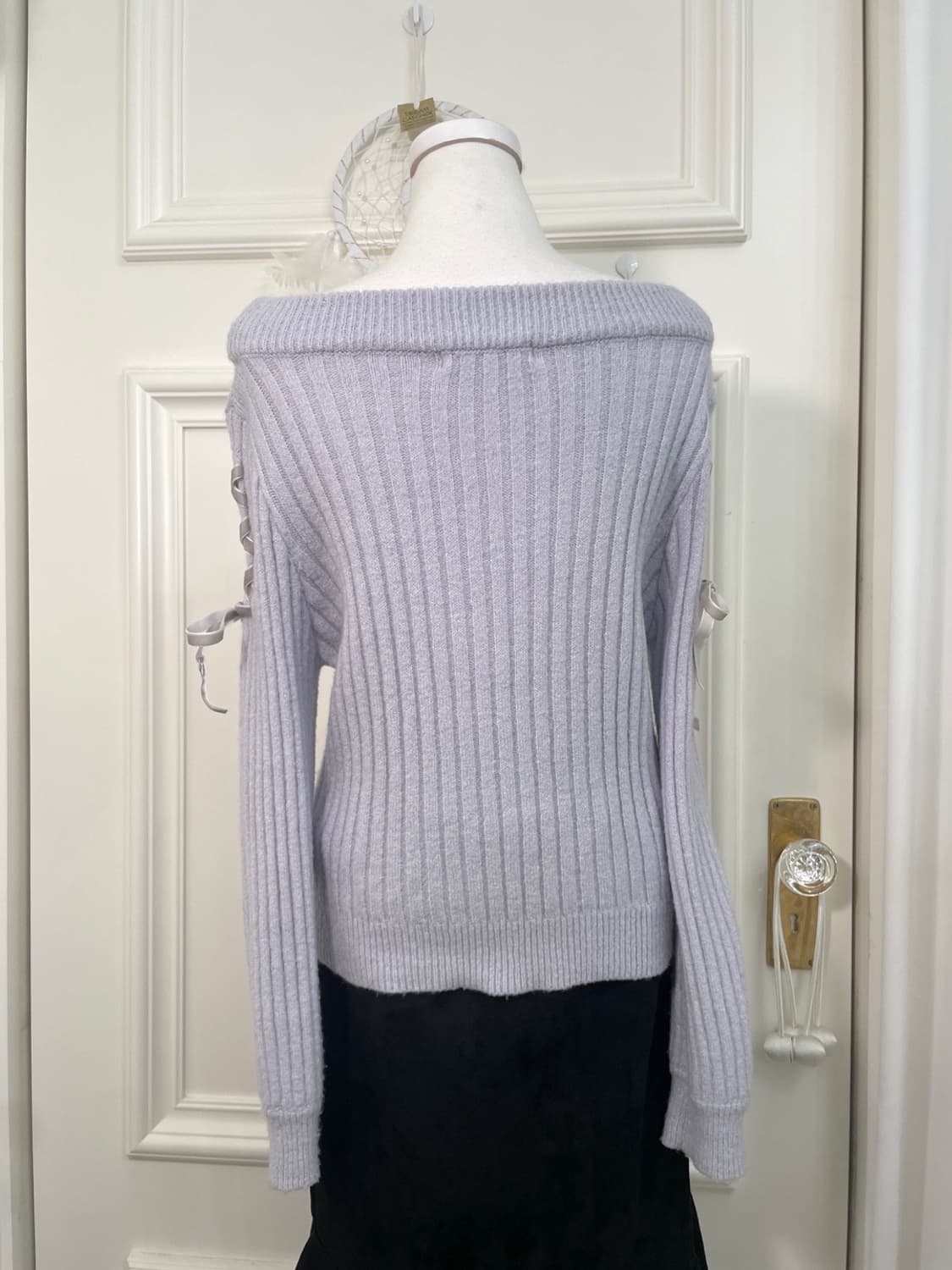 blueberry off-shoulder side lace-up swea 상품이미지5