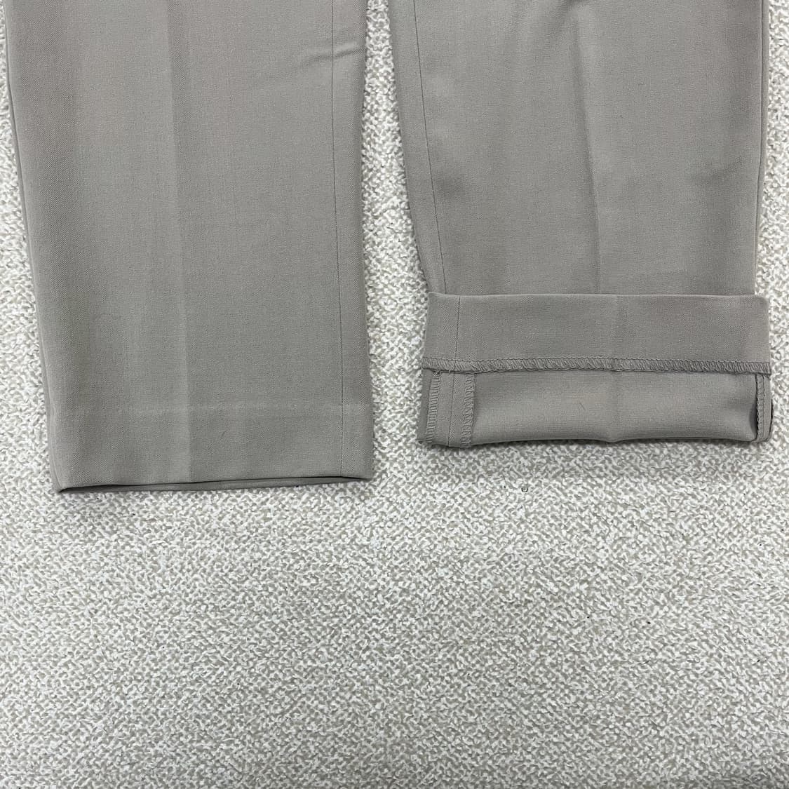 [32] 무신사 스탠다드 테이퍼드 히든 밴딩 크롭 슬랙스 4015 상품이미지6