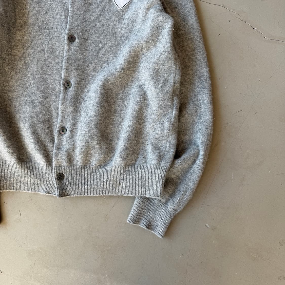 꼼데 가르송 그레이 니트 가디건 상품이미지2