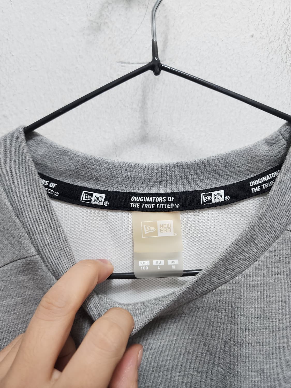 뉴에라 회색 트레이닝 세트  상품이미지6