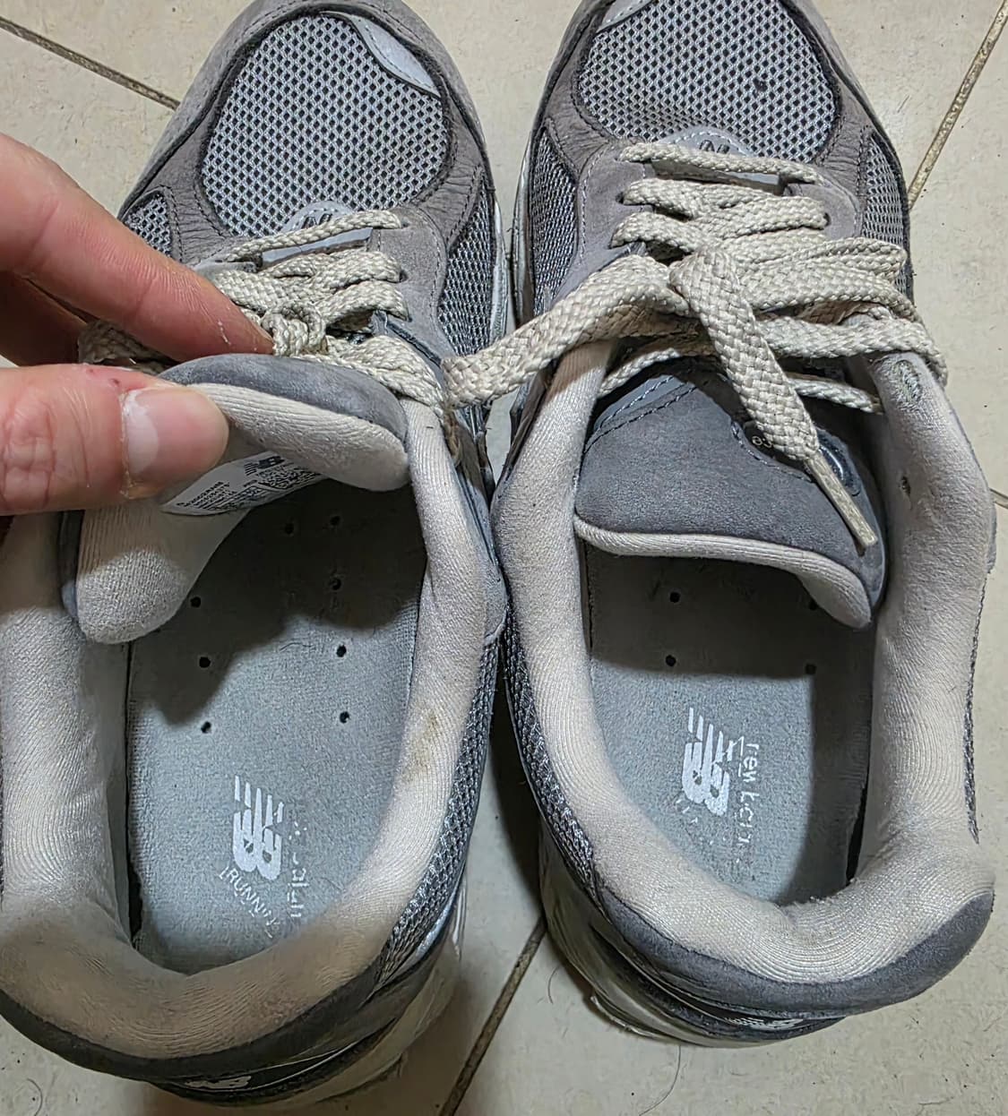 뉴발란스 2002R 프리미엄 빈티지 그레이 270  상품이미지8