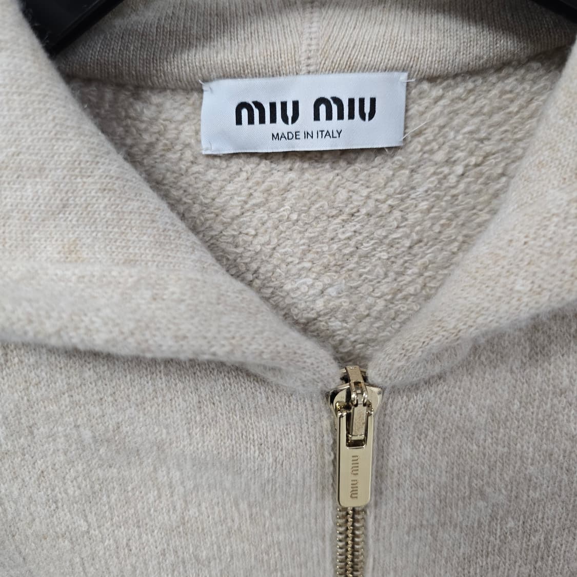 미우미우 캐시미어 후드 집업 자켓 38사이즈 판매 상품이미지3