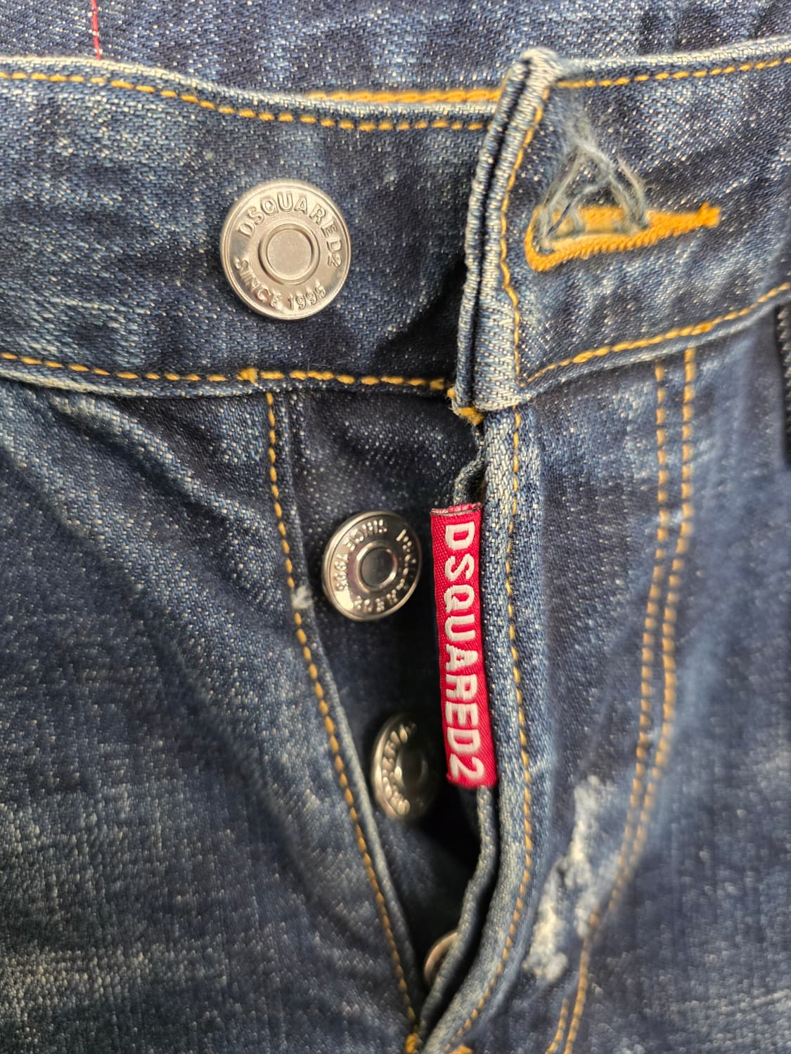 디스퀘어드2 남자 청바지.   싸이즈 28 상품이미지3