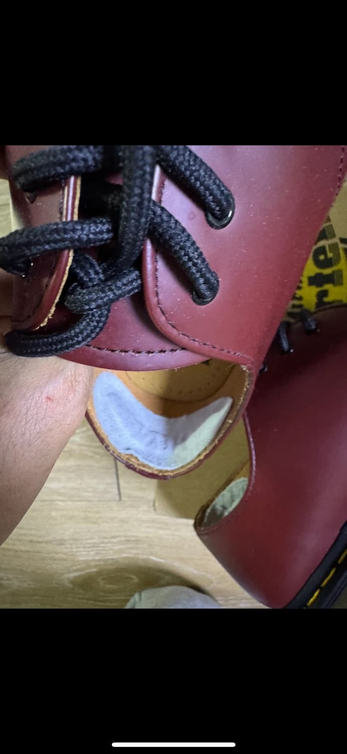 닥터마틴 체리레드 uk7 (260-265) 상품이미지4